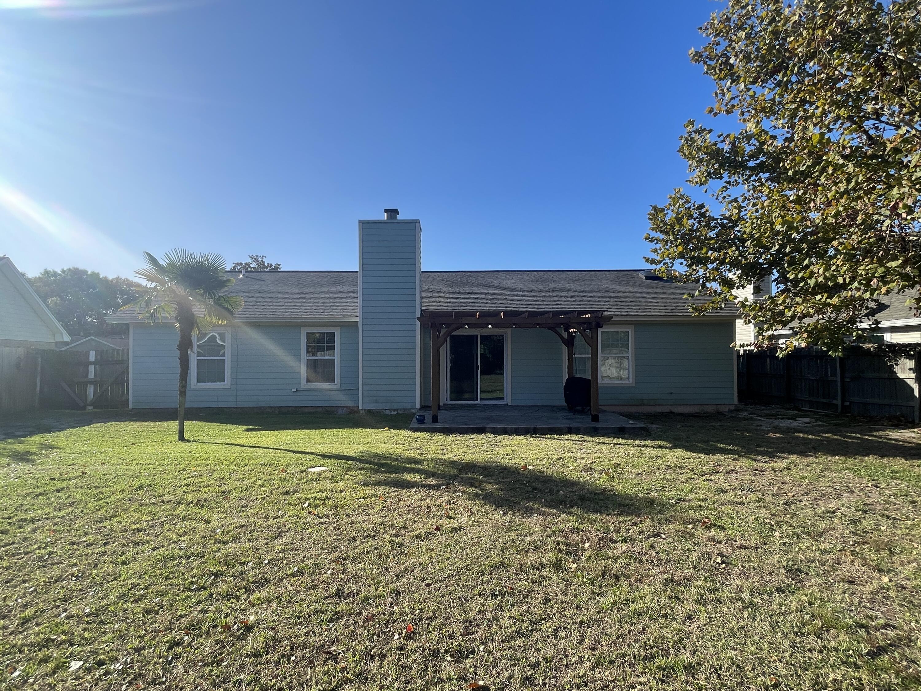 GULF MANOR S/D - Residential Lease