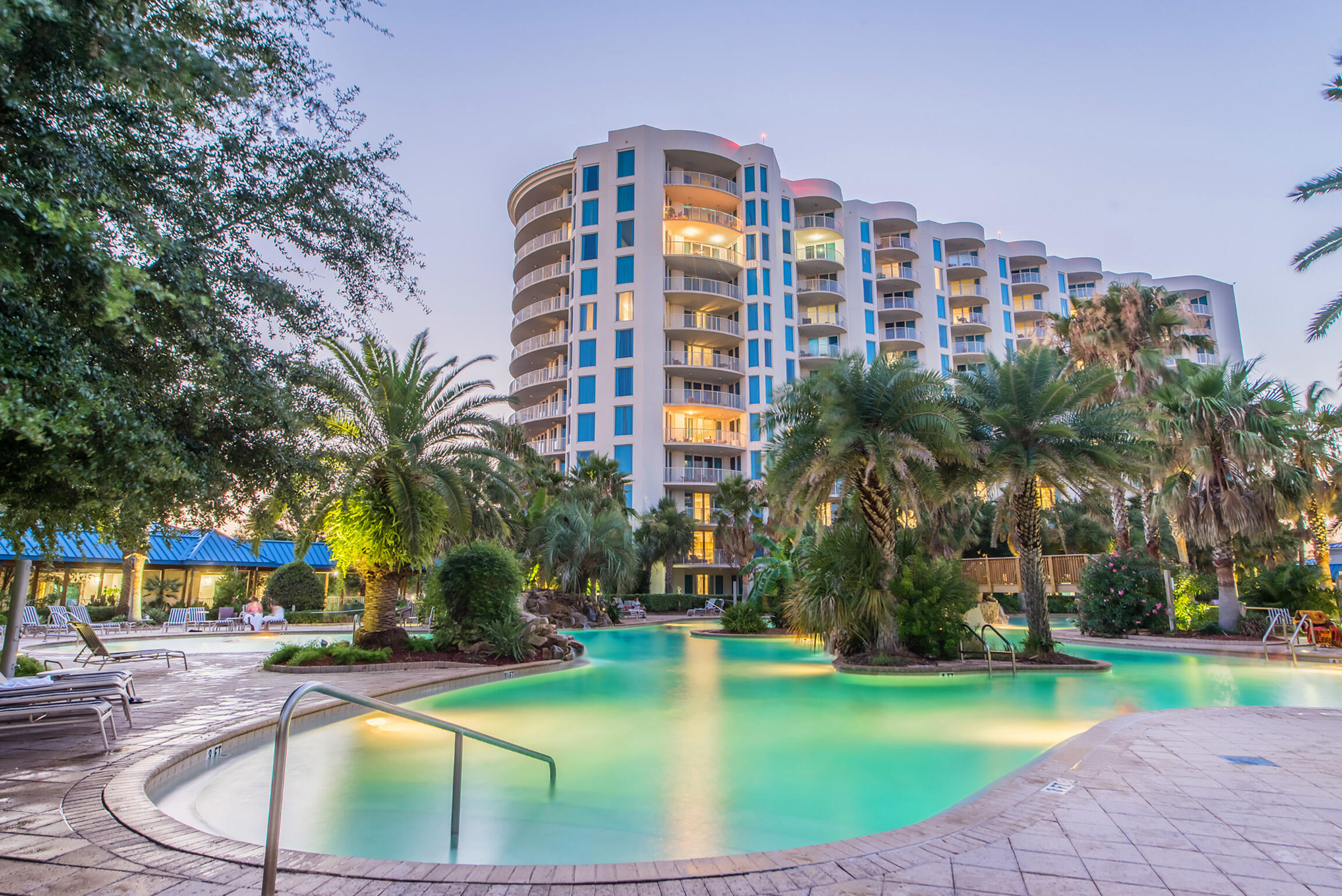 THE PALMS OF DESTIN - Residential