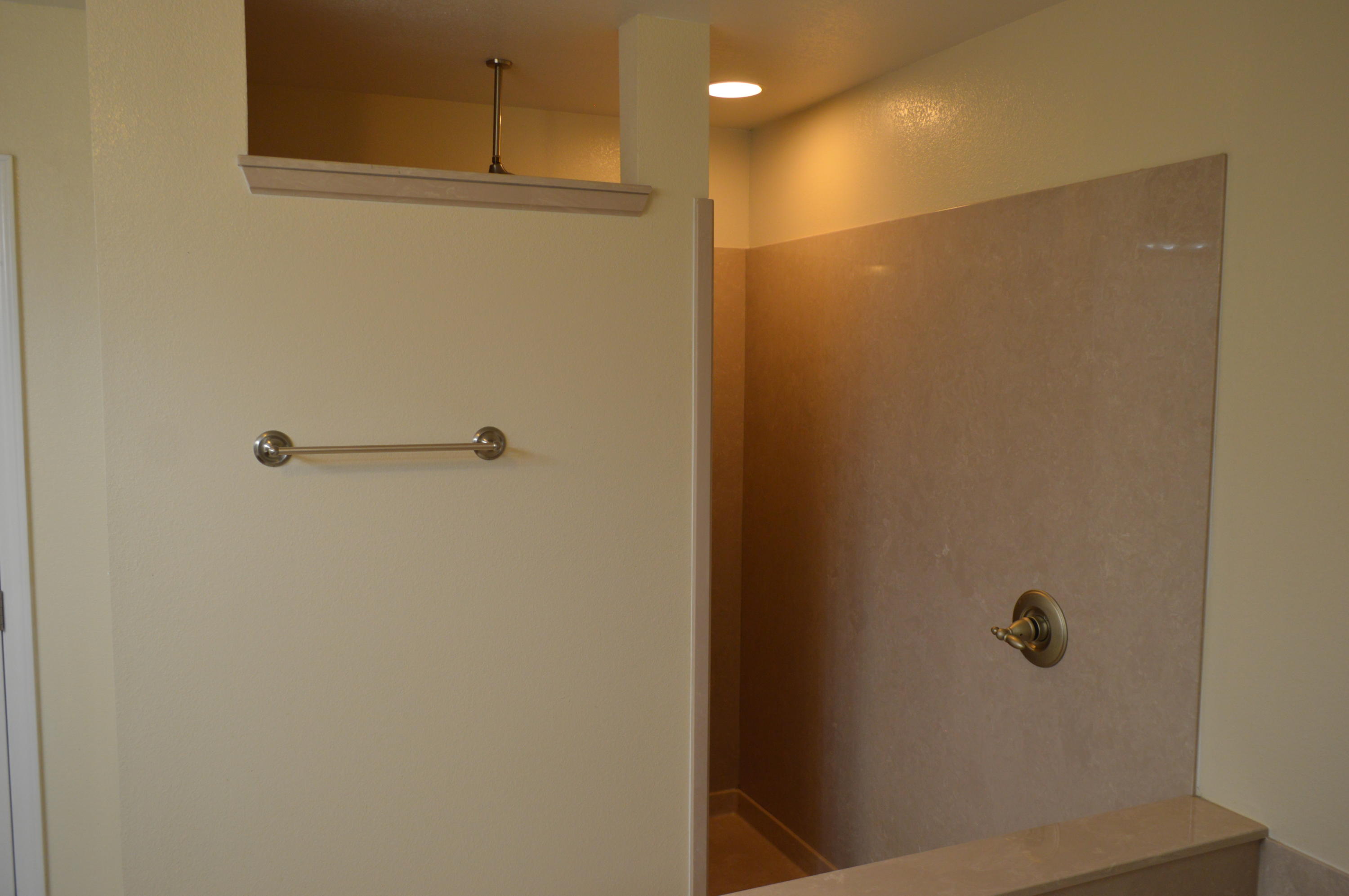 ADAMS POWELL EAST - Residential