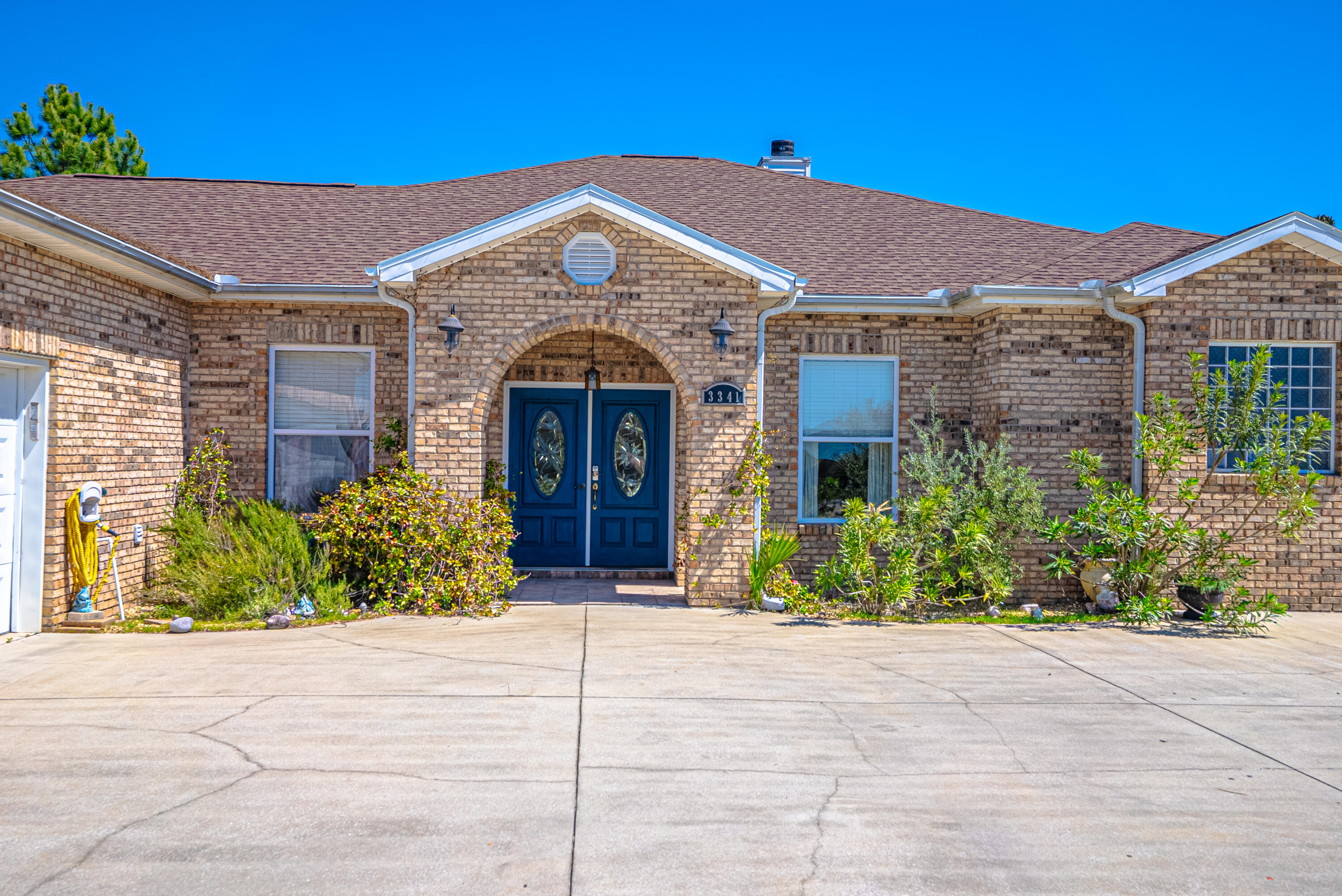 Kirkland Manor - Residential