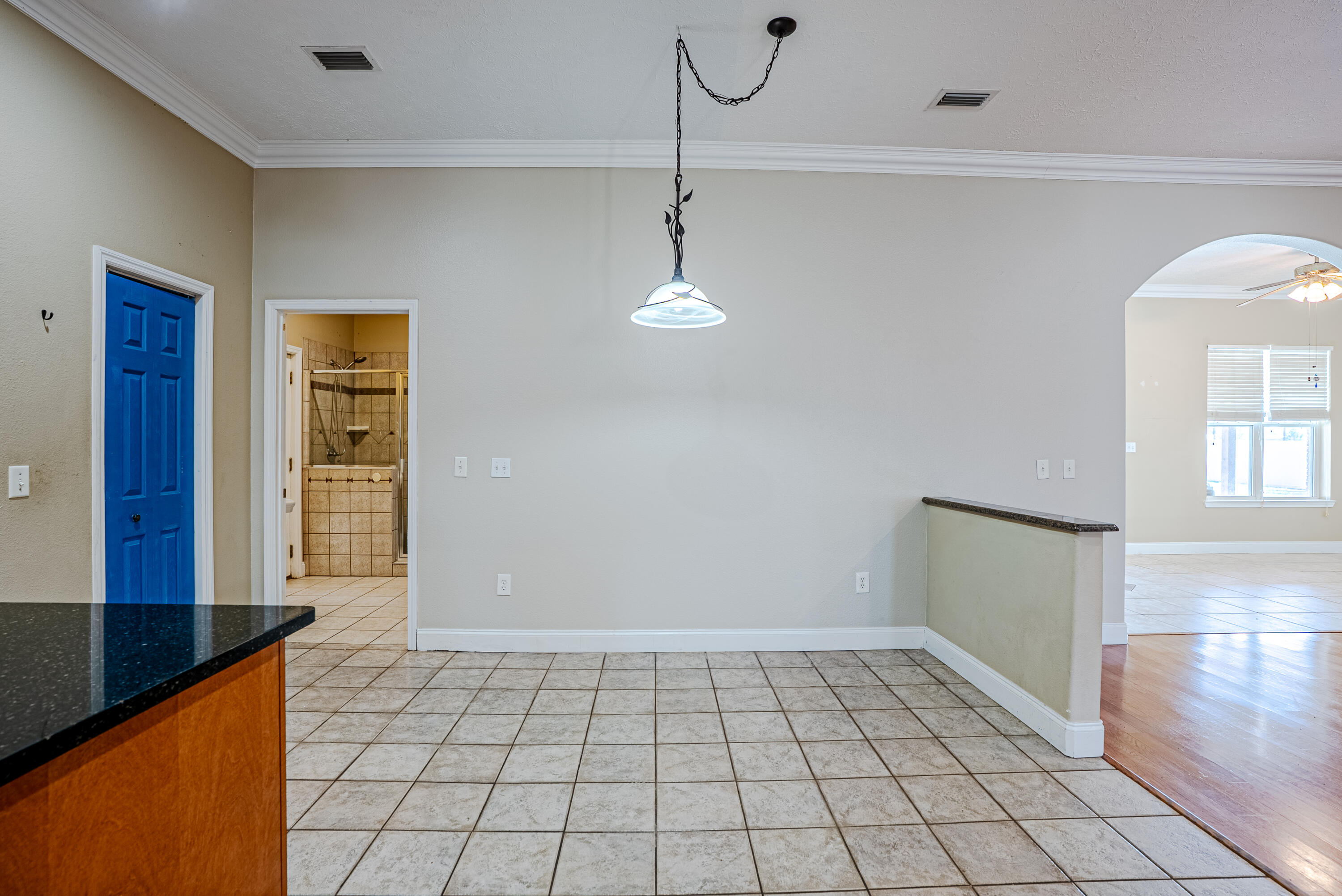 Kirkland Manor - Residential