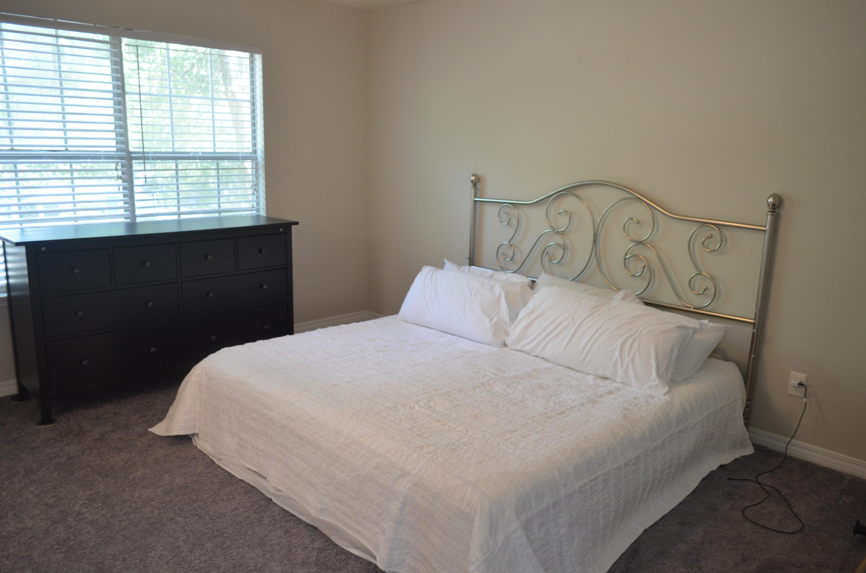 CANDLEWOOD VILLAGE - Residential