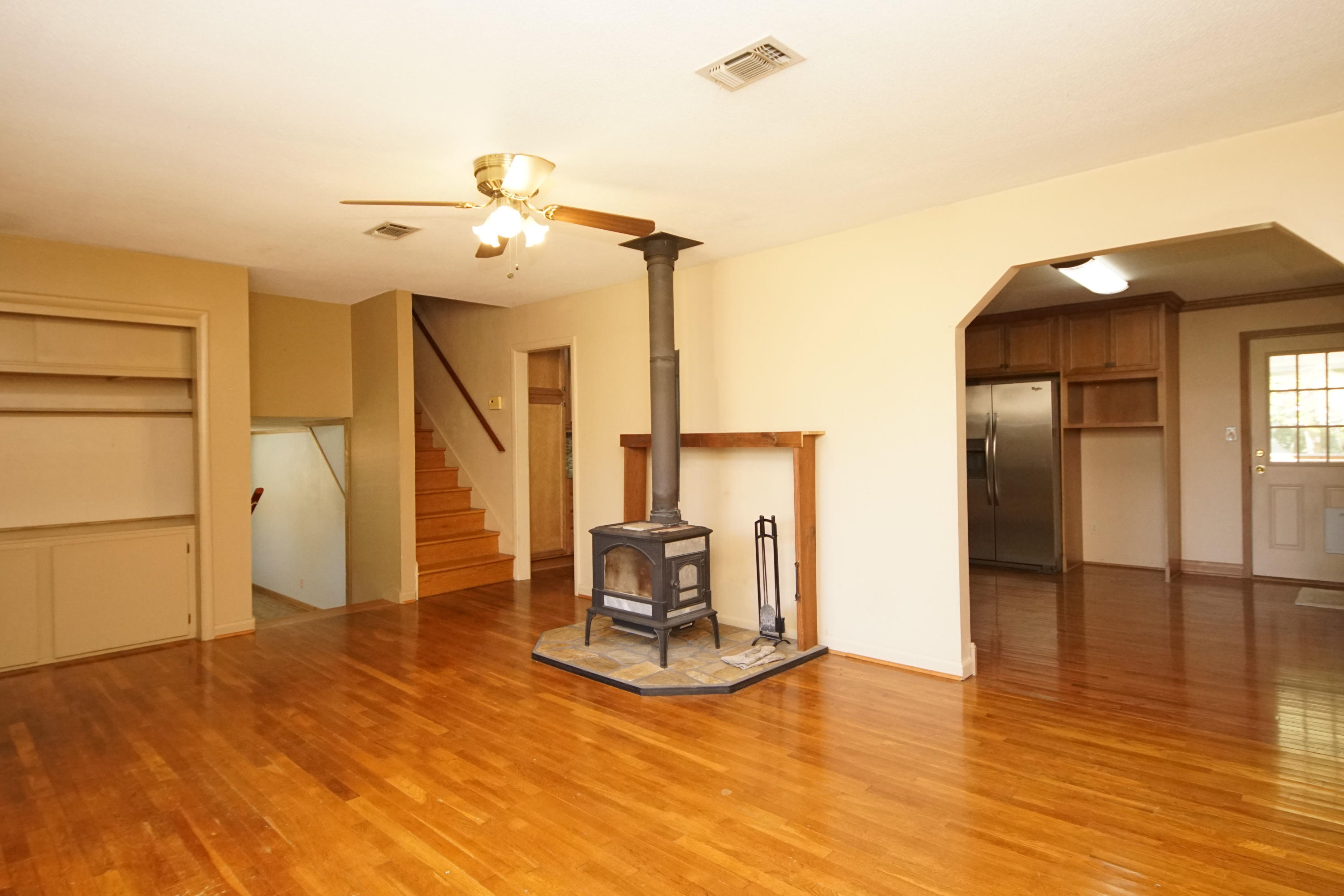 VESTA HEIGHTS 4TH ADDN - Residential