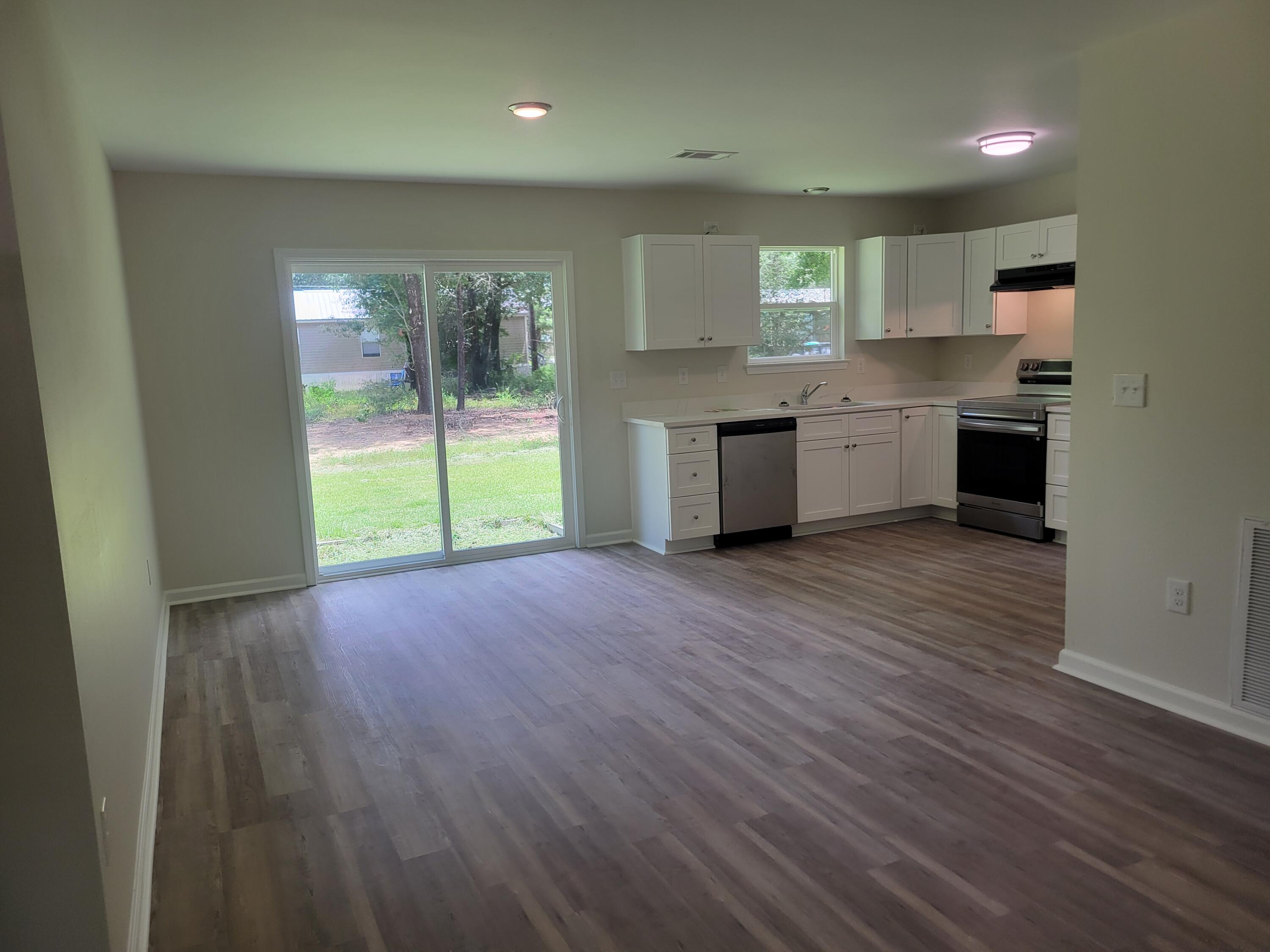 OAKWOOD HILLS UNIT 3 - Residential