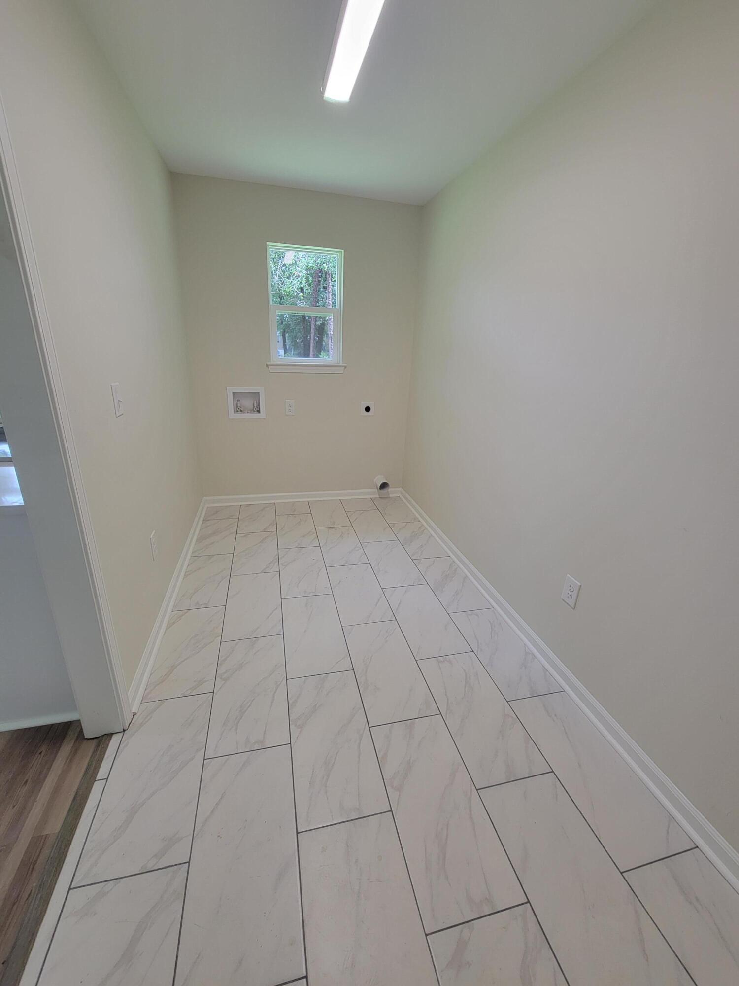 OAKWOOD HILLS UNIT 3 - Residential