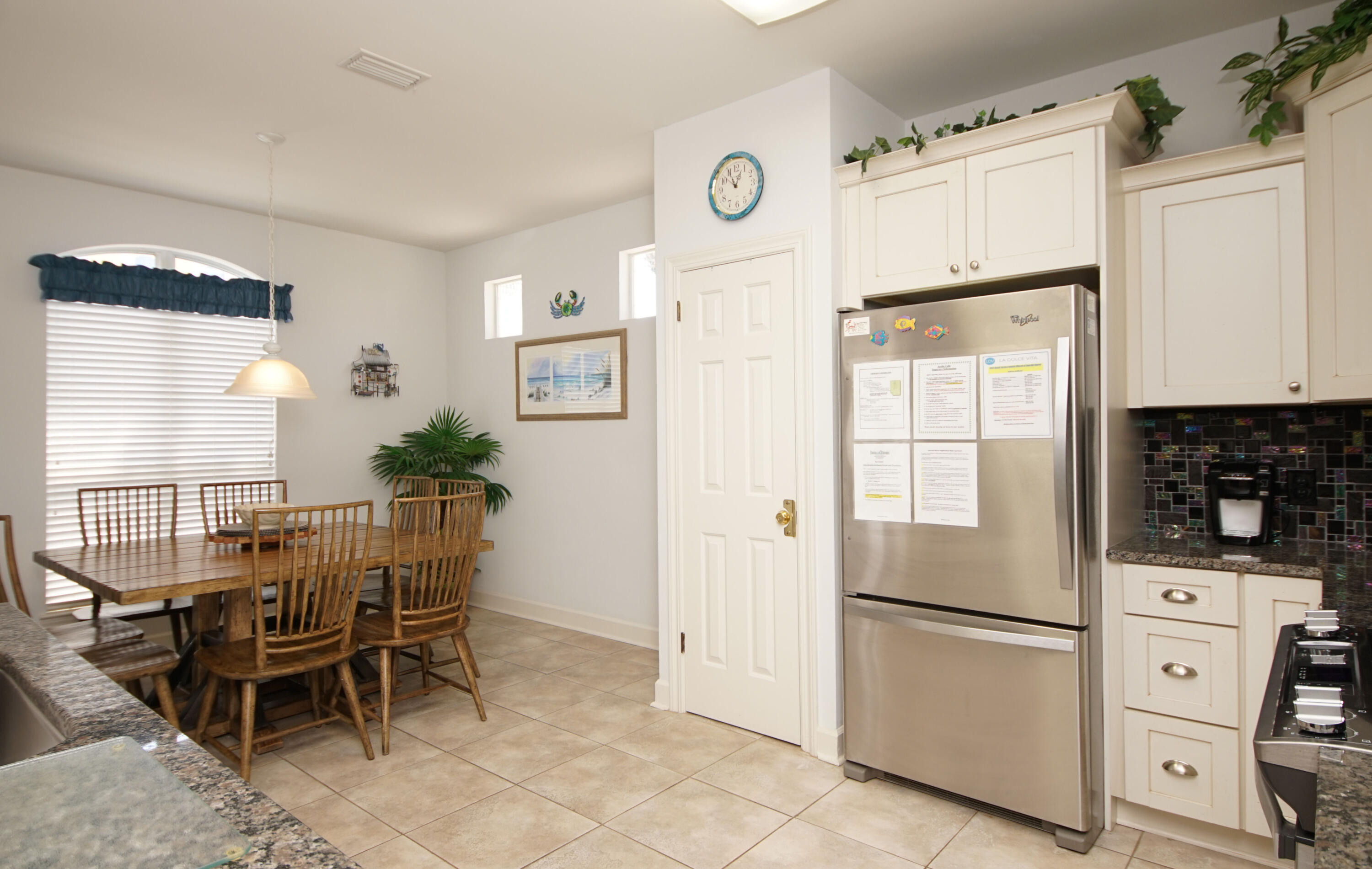 EMERALD SHORES - Residential