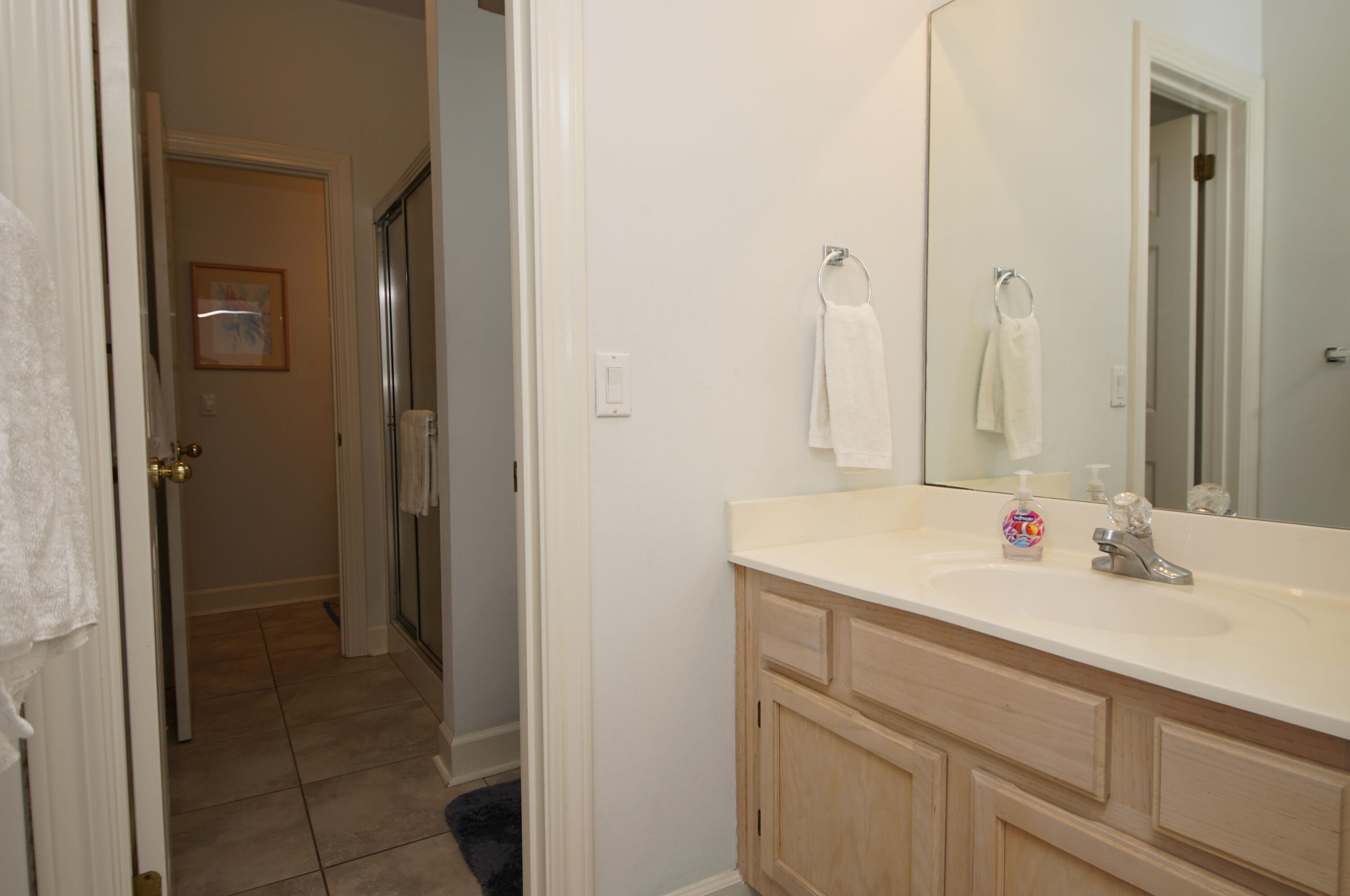 EMERALD SHORES - Residential