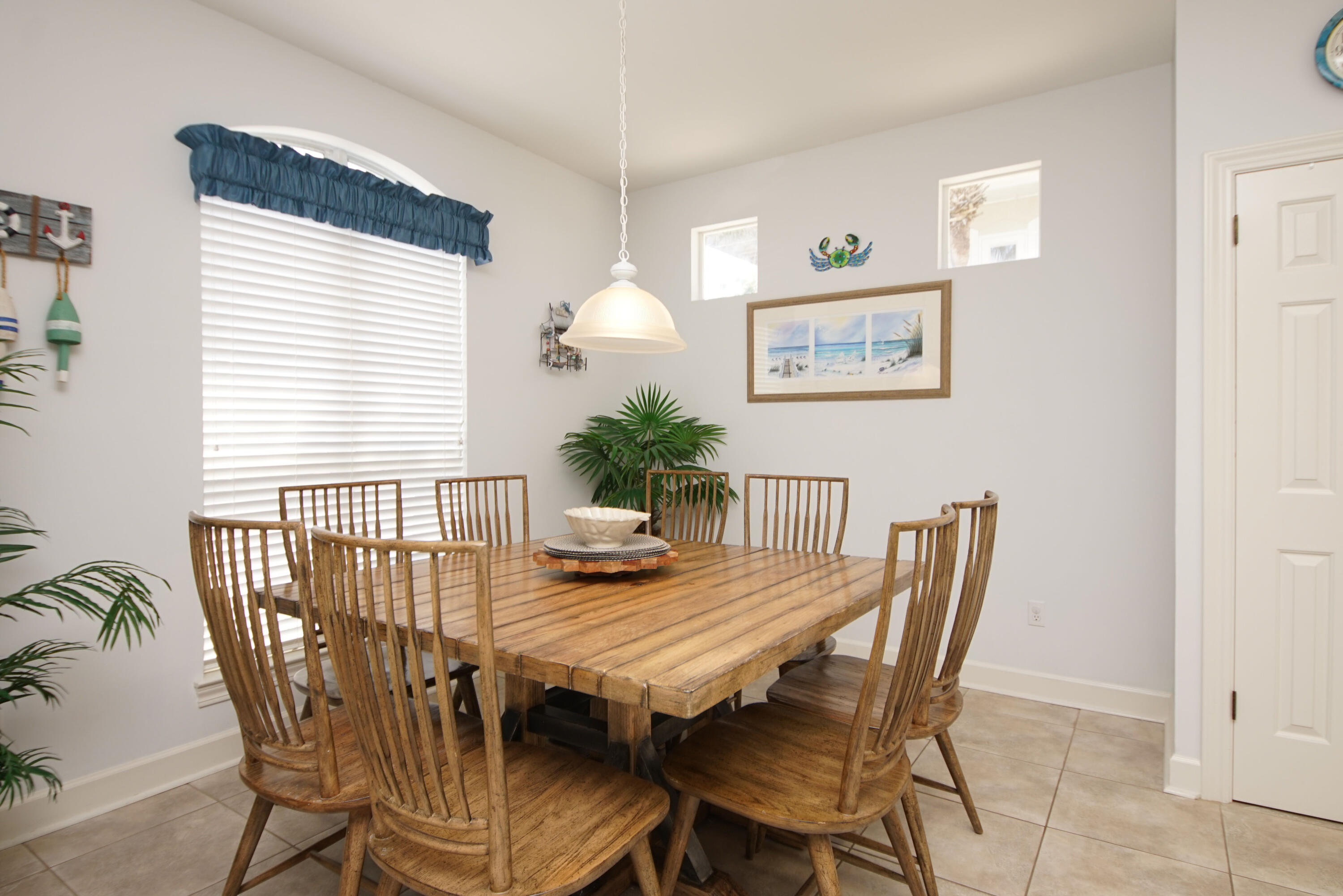 EMERALD SHORES - Residential