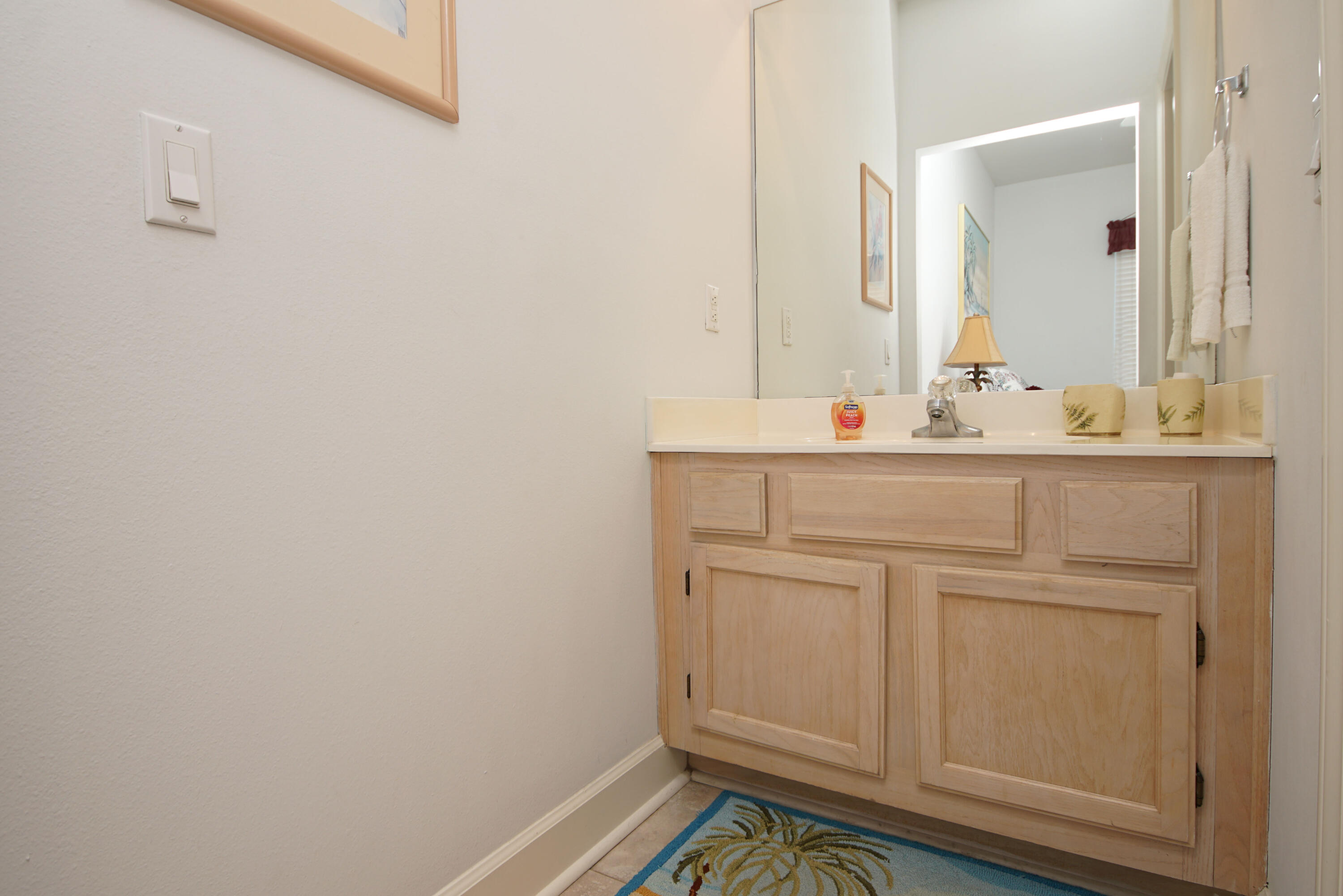 EMERALD SHORES - Residential