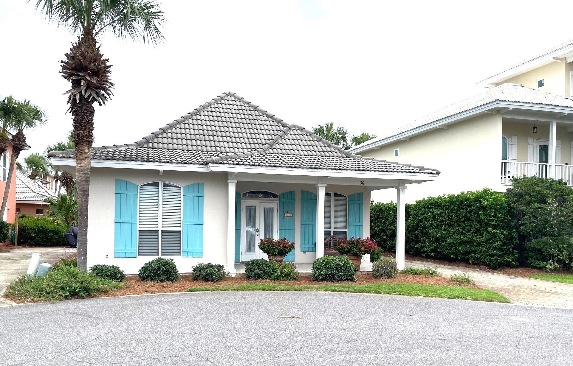 EMERALD SHORES - Residential