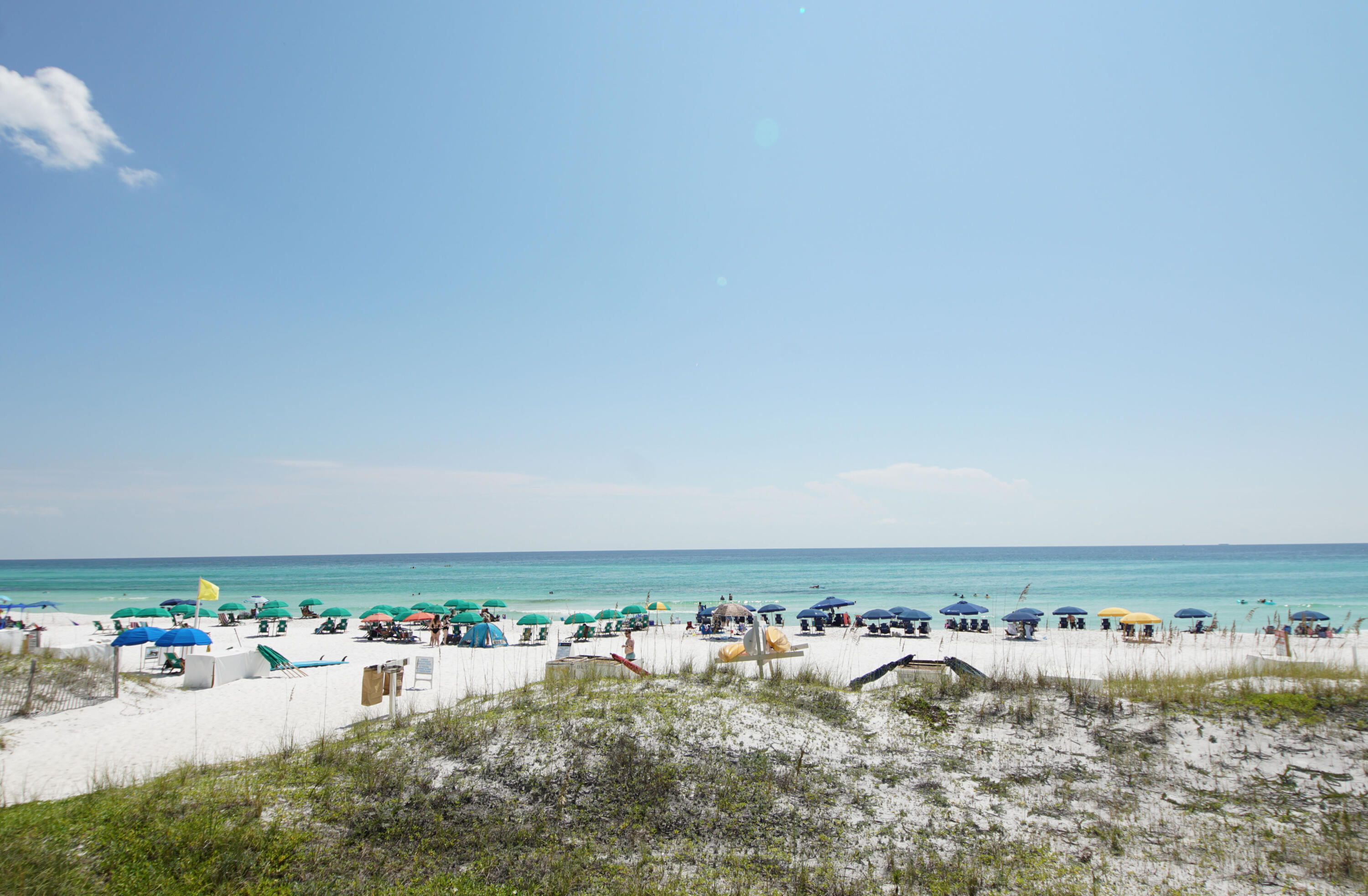 EMERALD SHORES - Residential