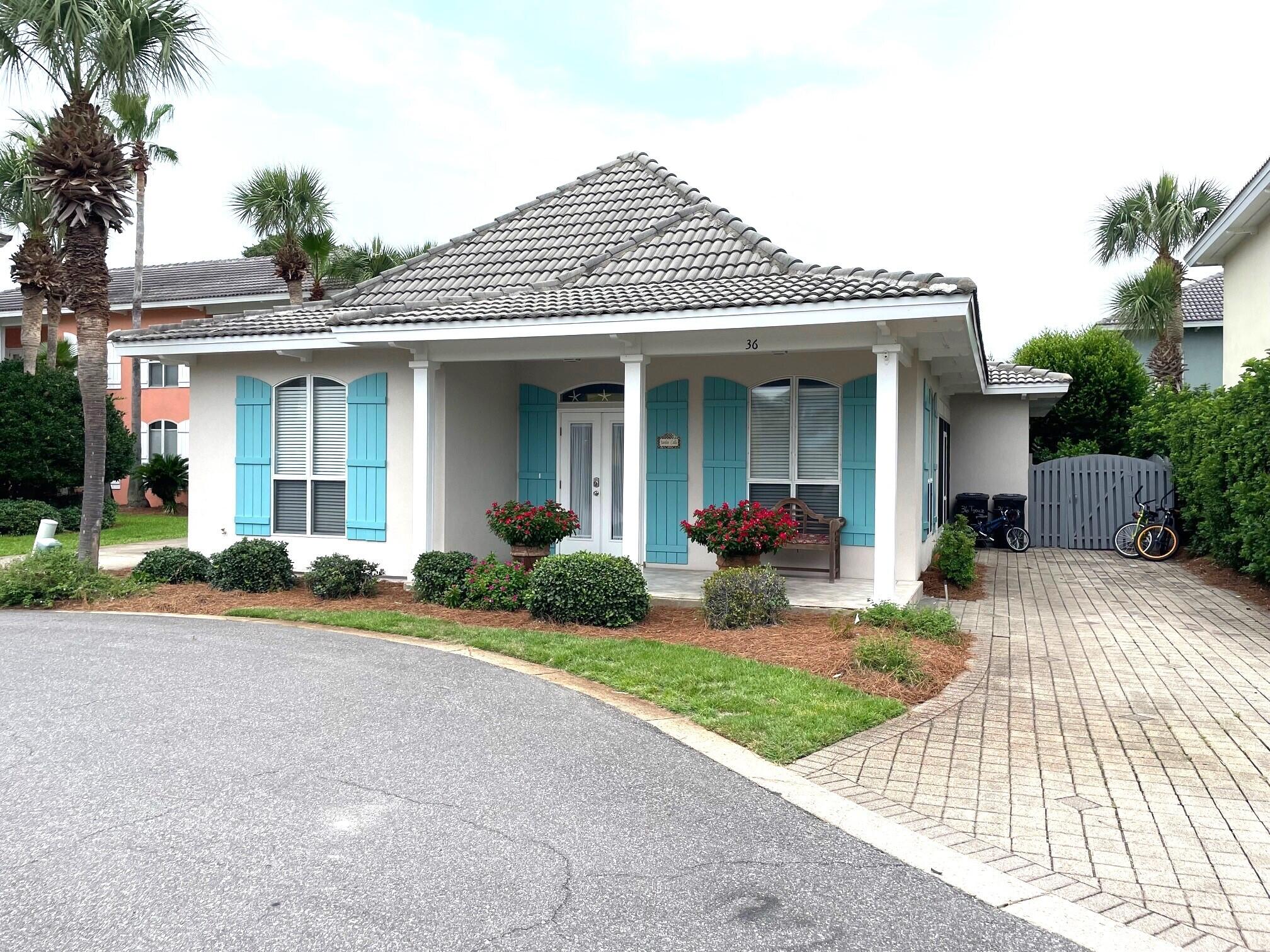 EMERALD SHORES - Residential