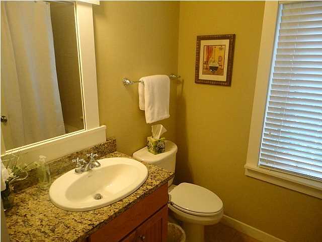 LAUREL GROVE - Residential