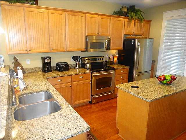 LAUREL GROVE - Residential