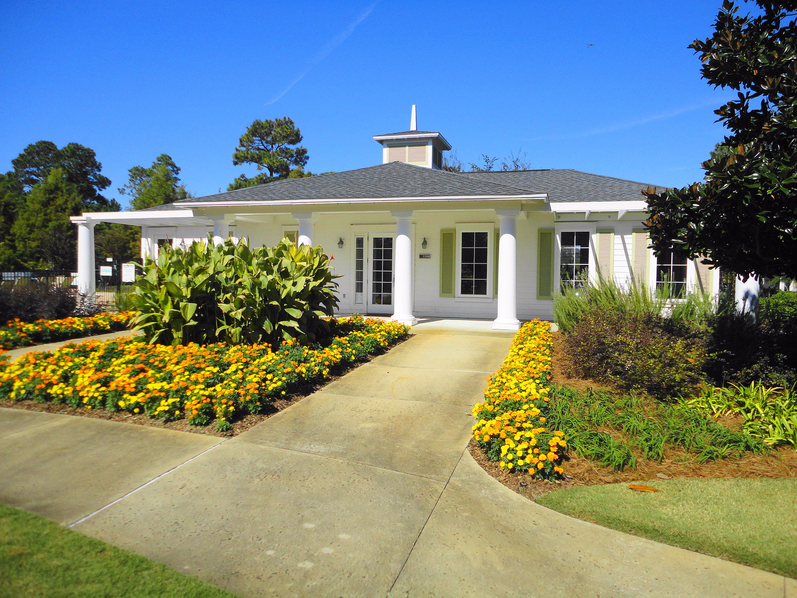 LAUREL GROVE - Residential