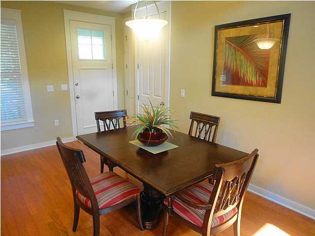 LAUREL GROVE - Residential