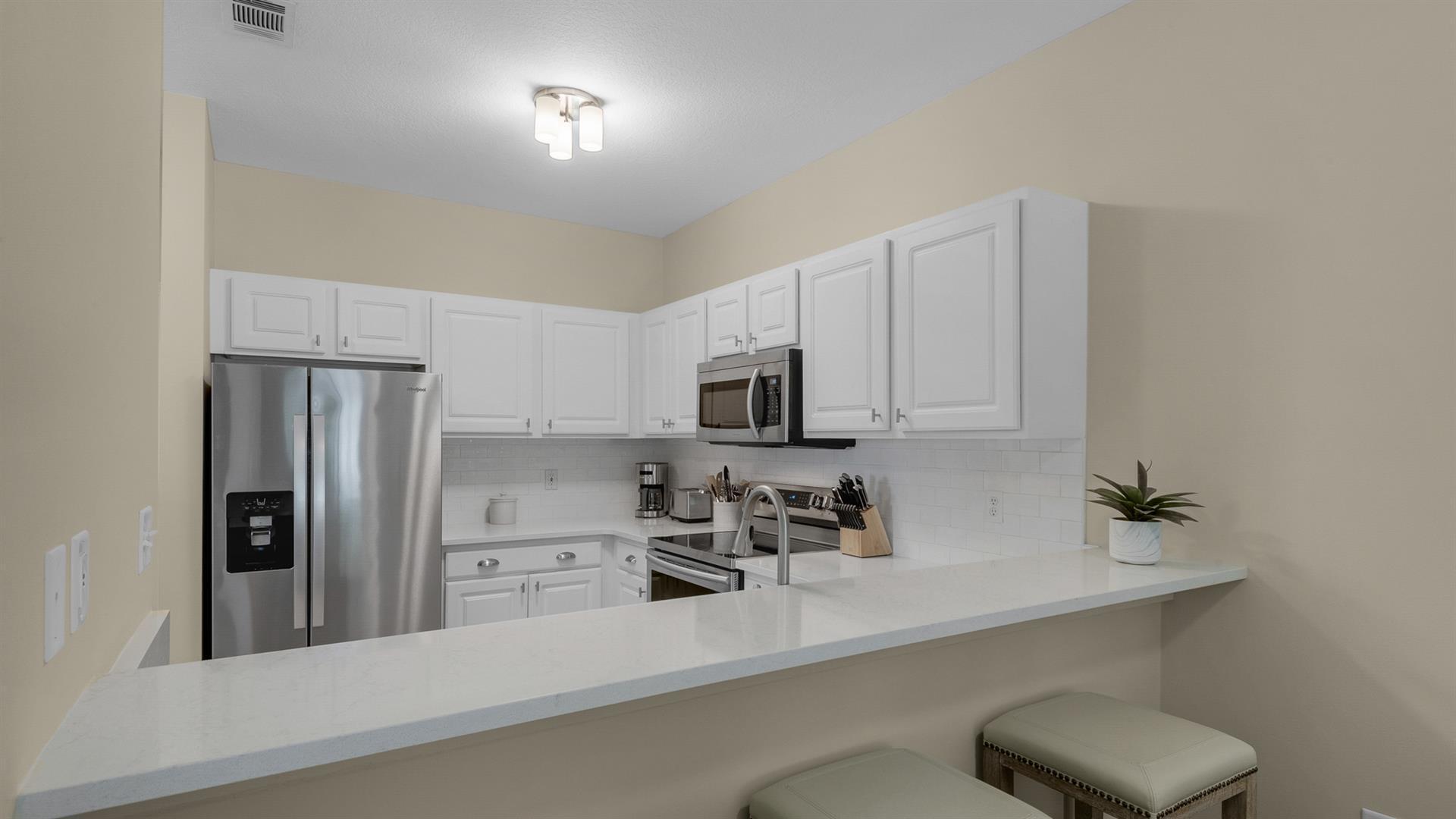 HERON'S WATCH CONDO PH 5 - Residential