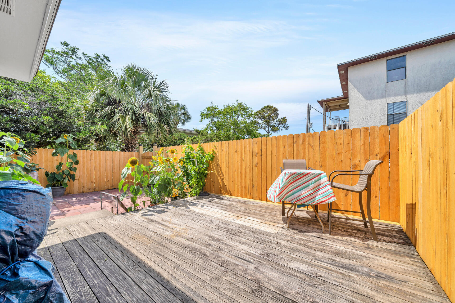 GULF WINDS CONDOS - Residential