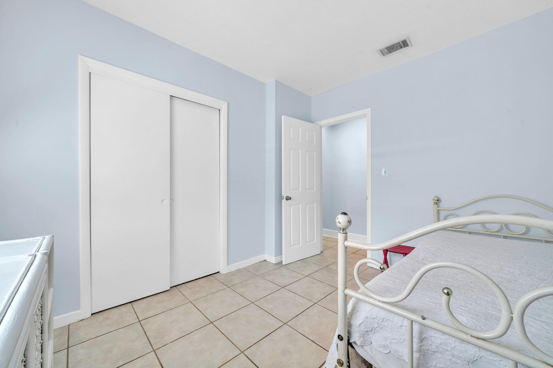 GULF WINDS CONDOS - Residential