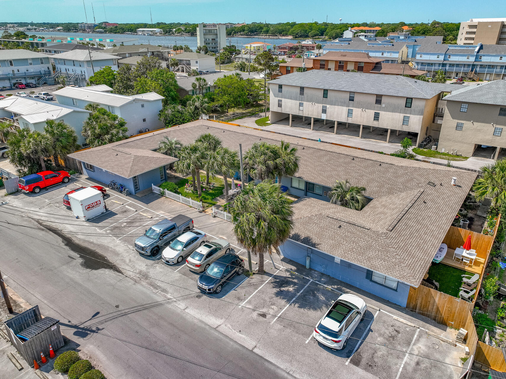 GULF WINDS CONDOS - Residential