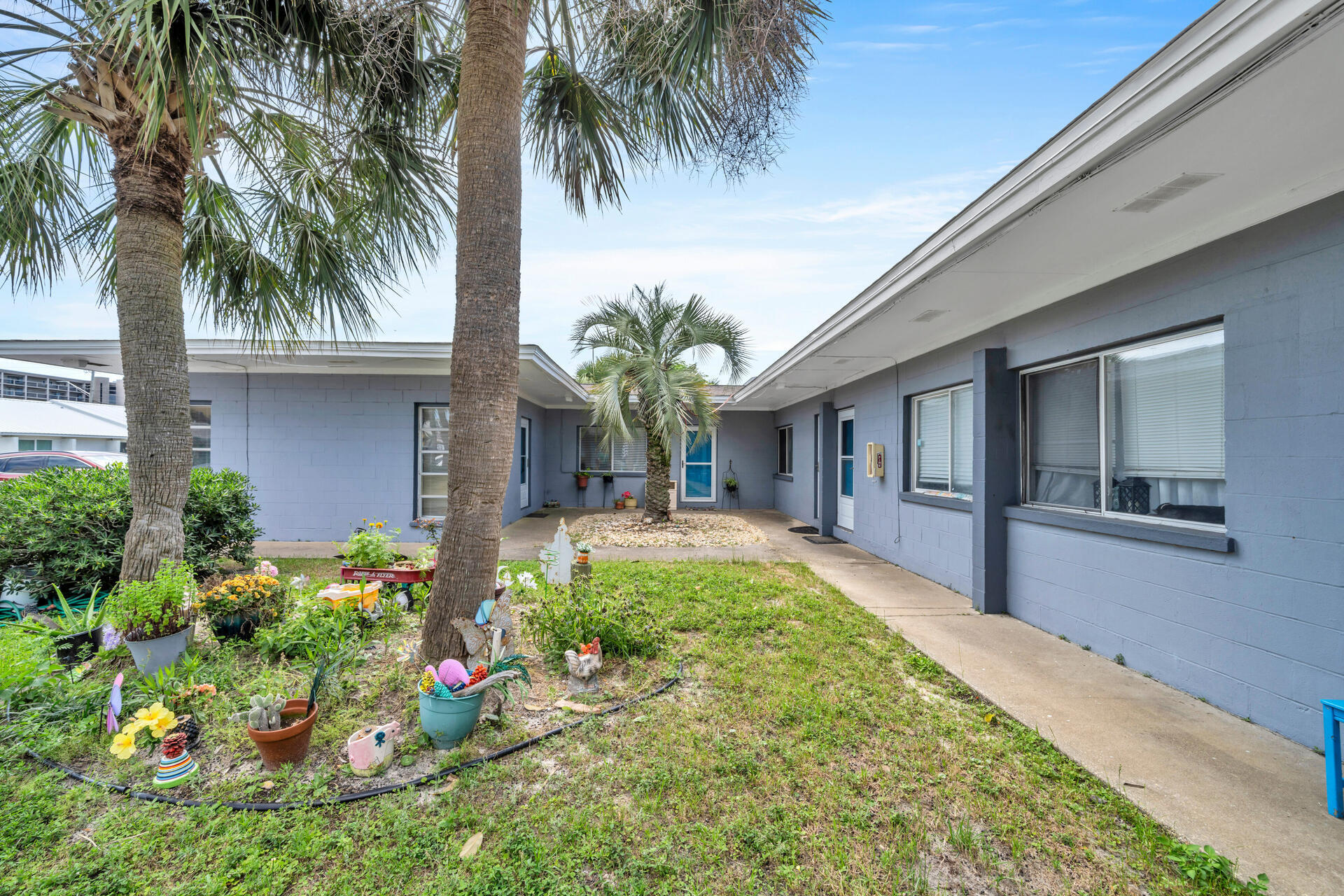 GULF WINDS CONDOS - Residential