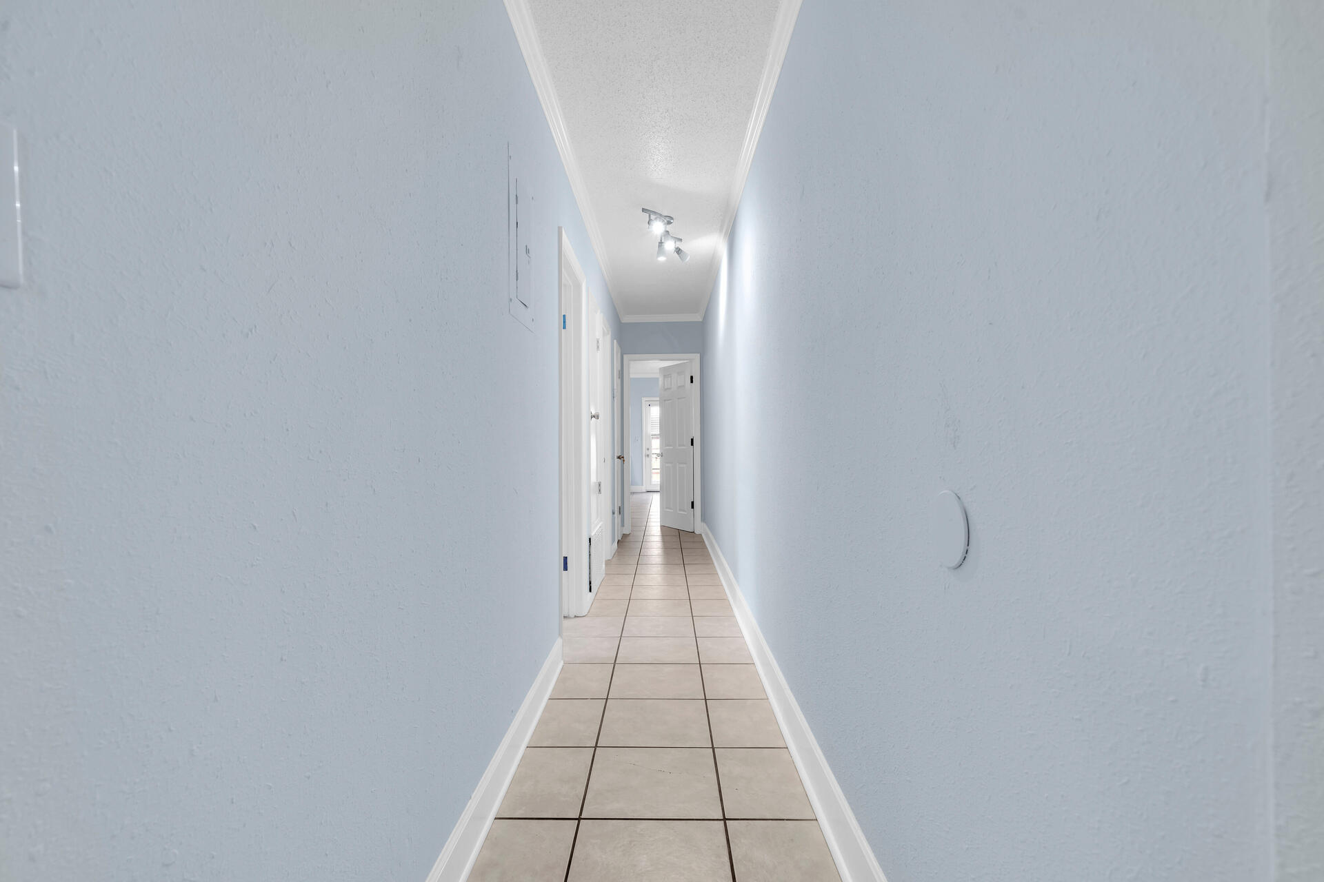 GULF WINDS CONDOS - Residential