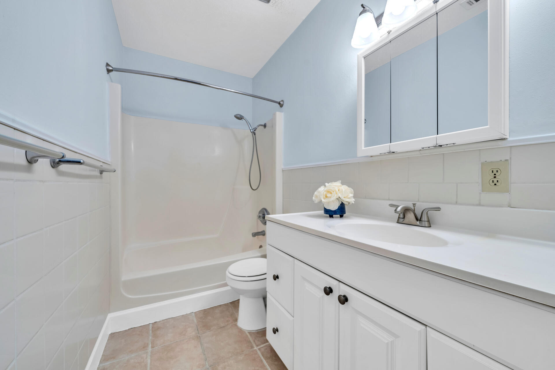 GULF WINDS CONDOS - Residential