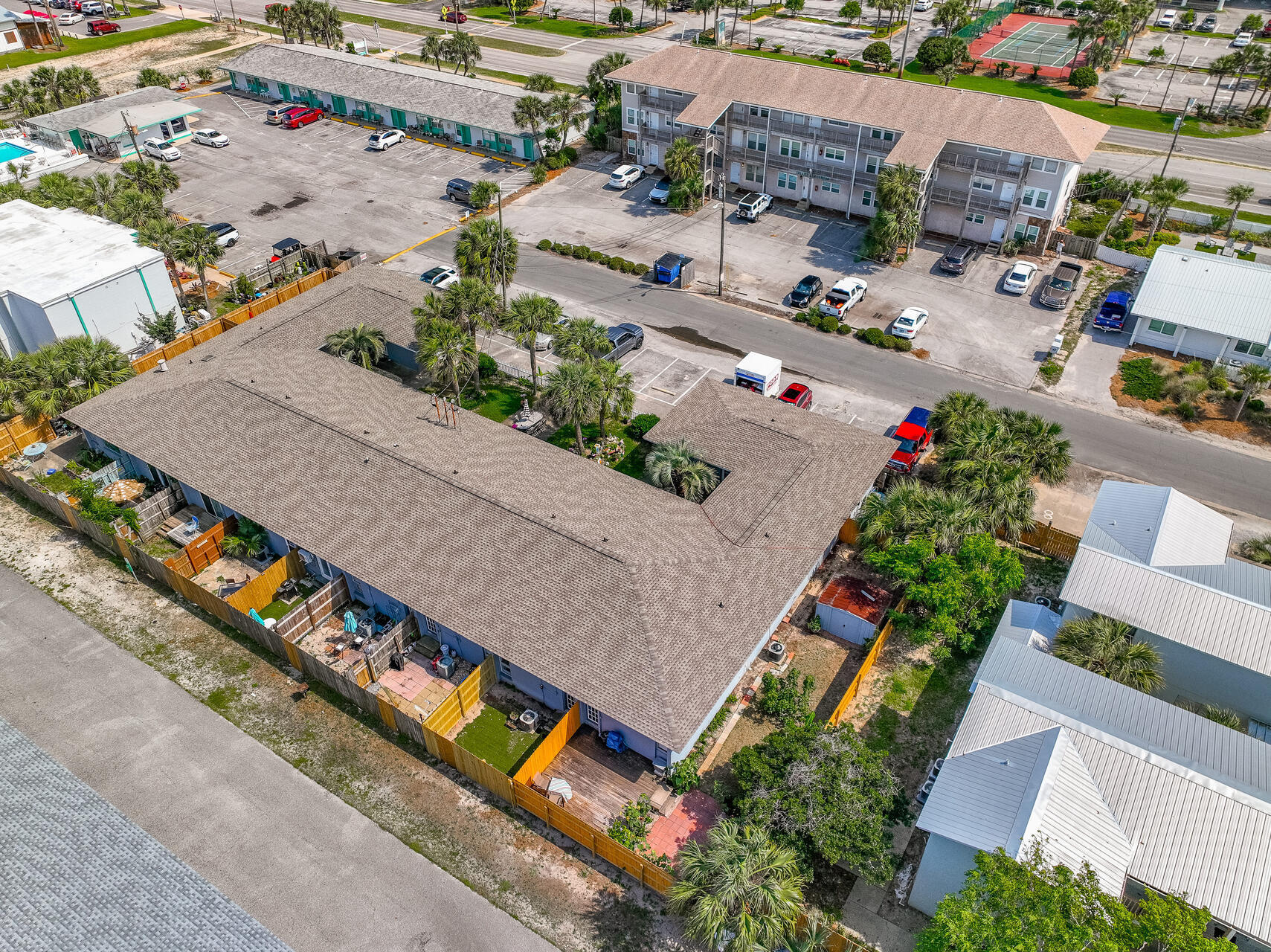 GULF WINDS CONDOS - Residential