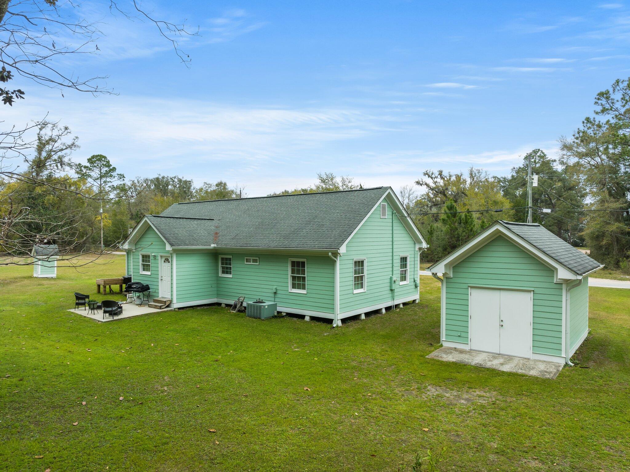 NO RECORDED SUBDIVISION - Residential