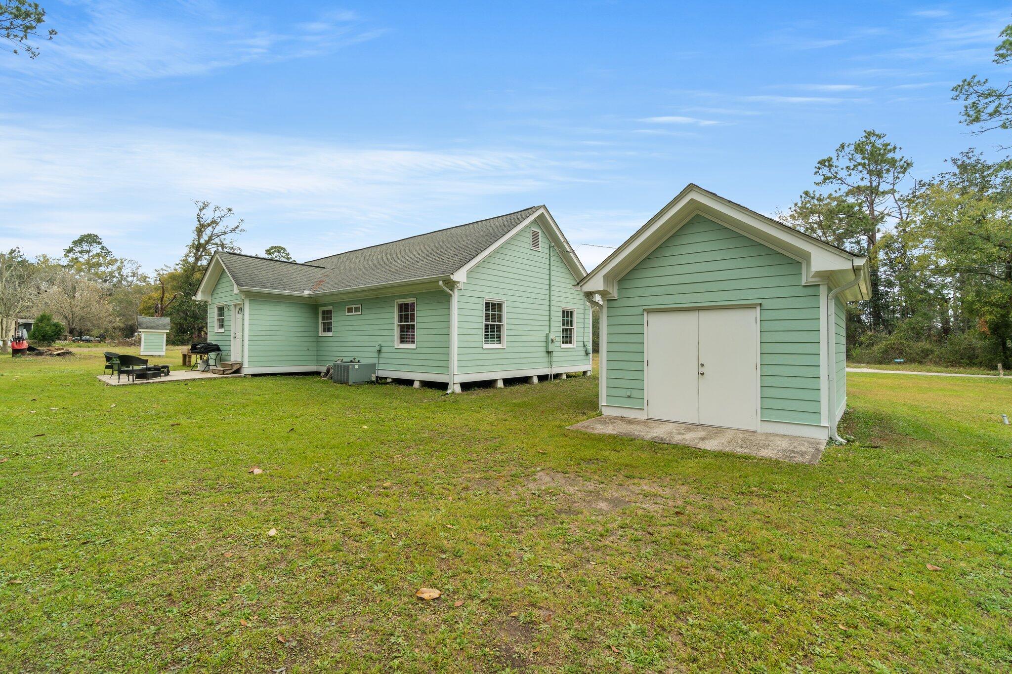 NO RECORDED SUBDIVISION - Residential