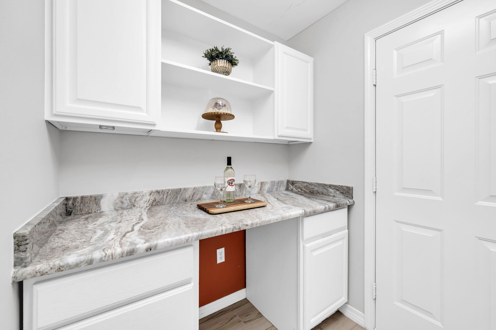 ESCADA 2 - Residential