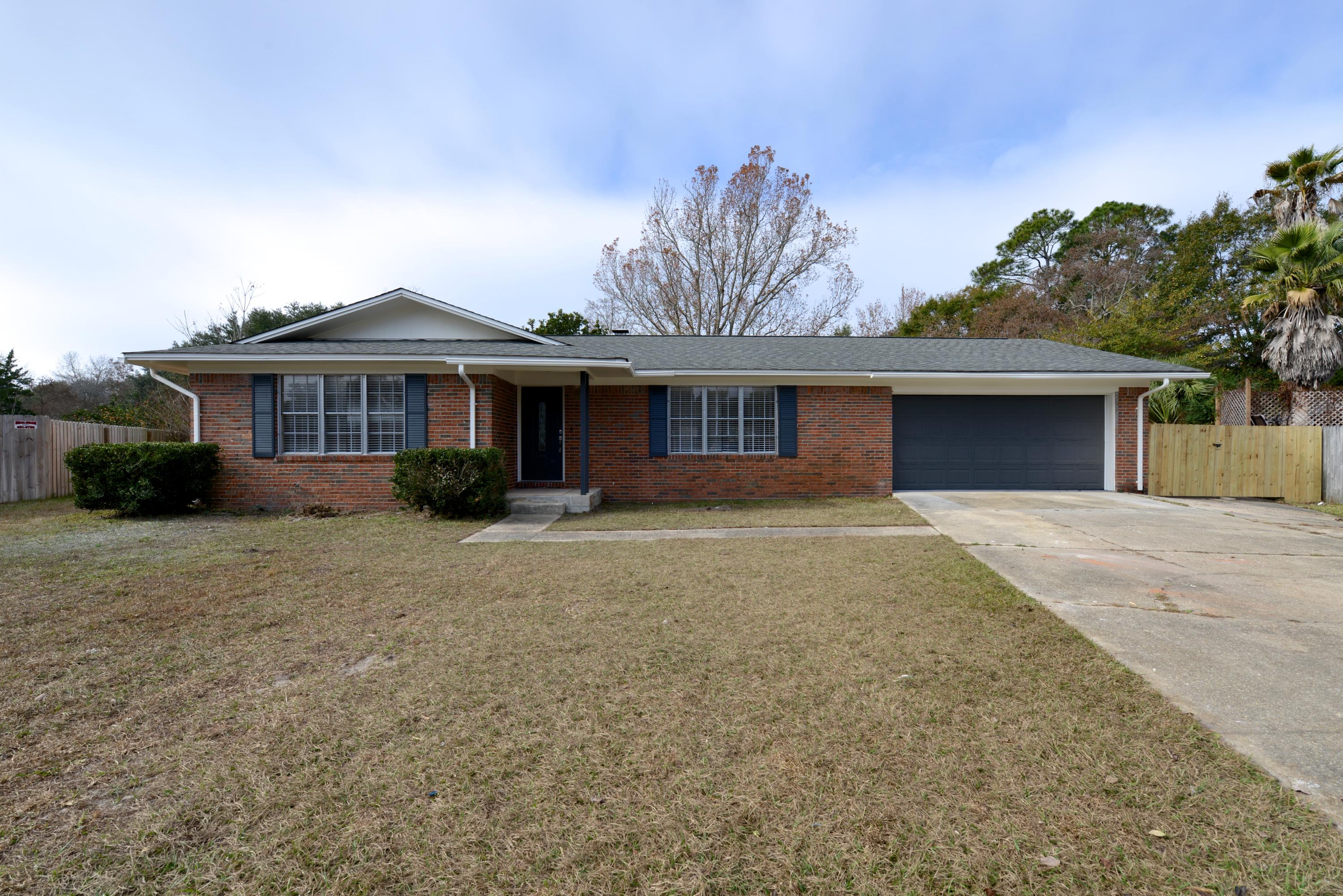 PALM ESTATES - Residential