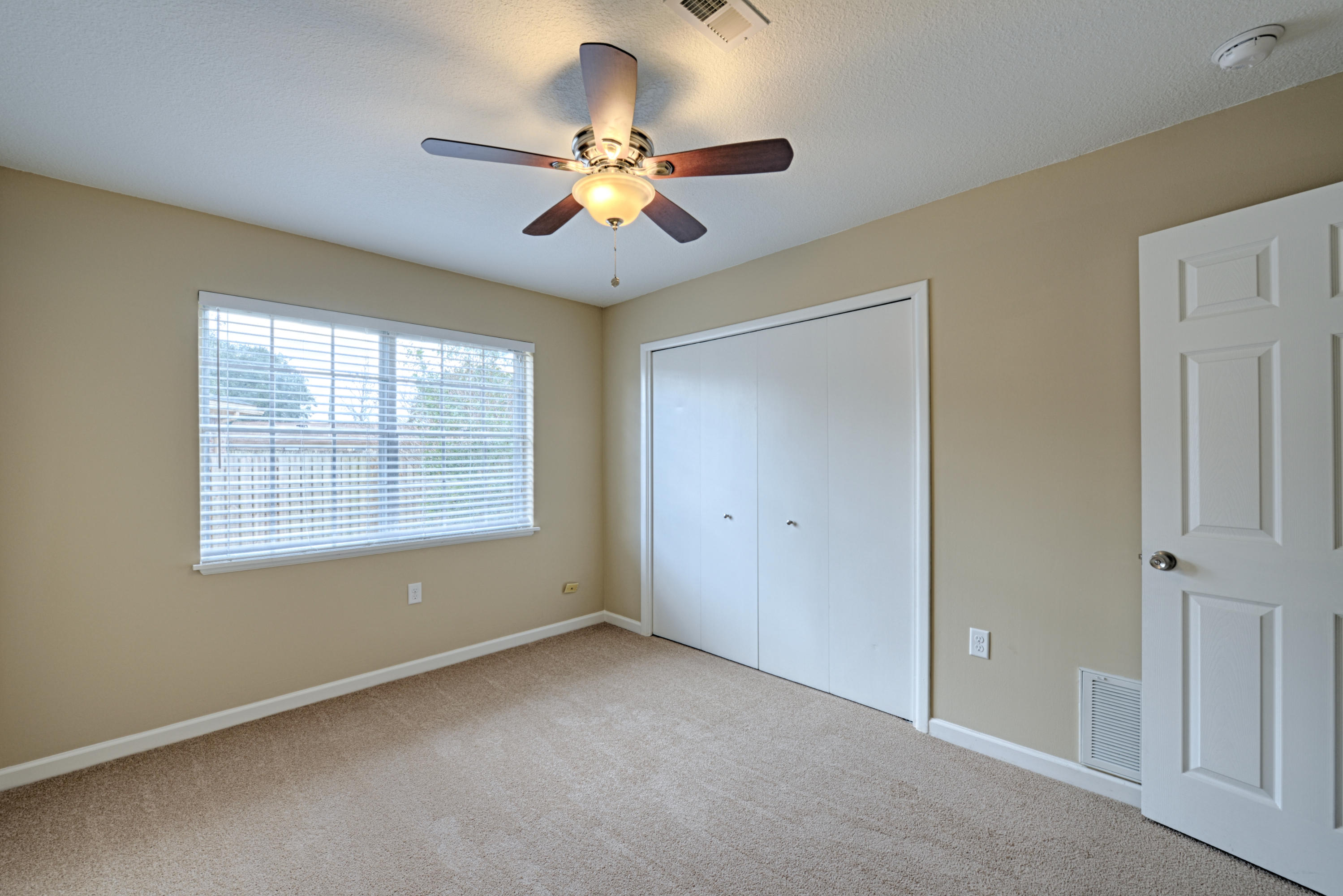 PALM ESTATES - Residential