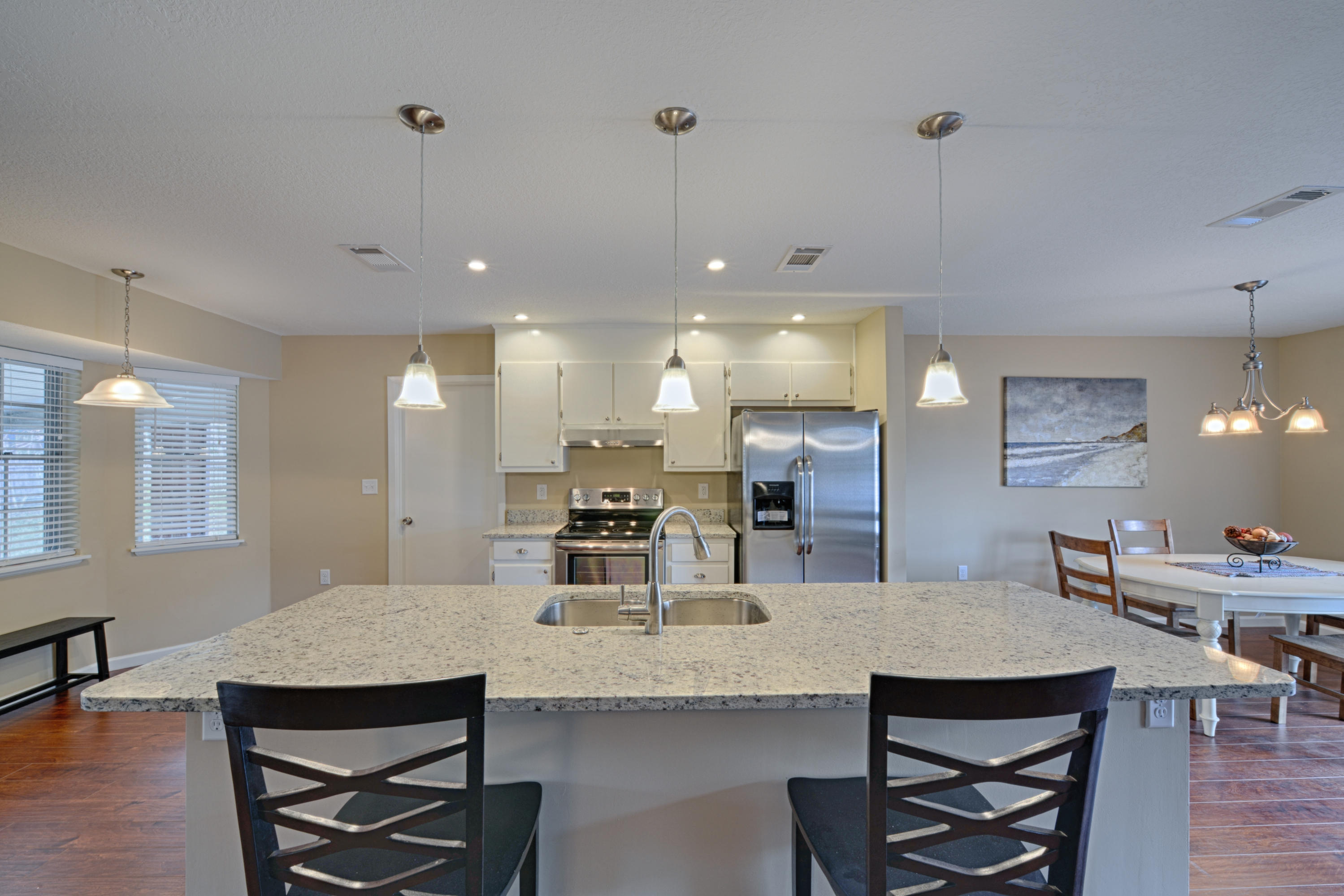 PALM ESTATES - Residential