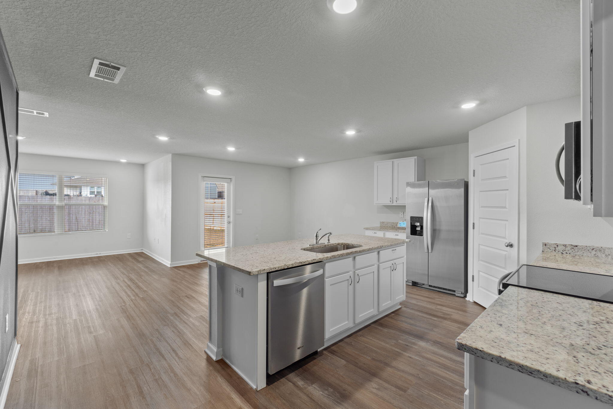 SHOAL RIVER LANDING - Residential Lease