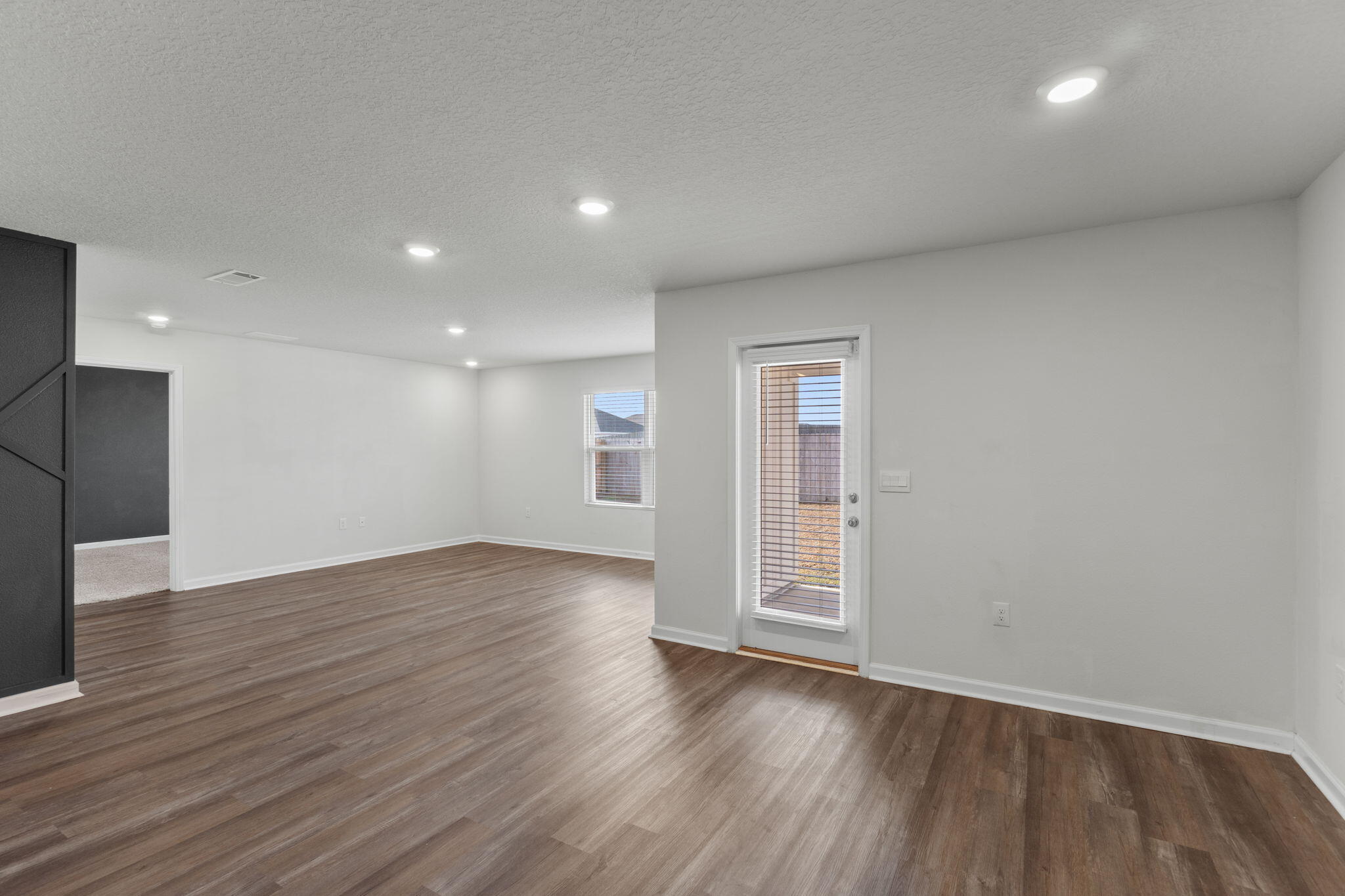 SHOAL RIVER LANDING - Residential Lease