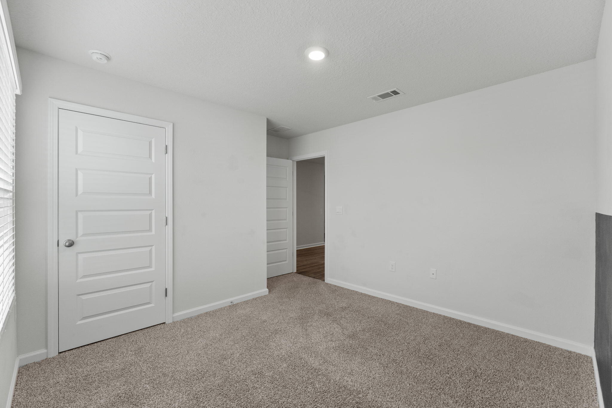 SHOAL RIVER LANDING - Residential Lease