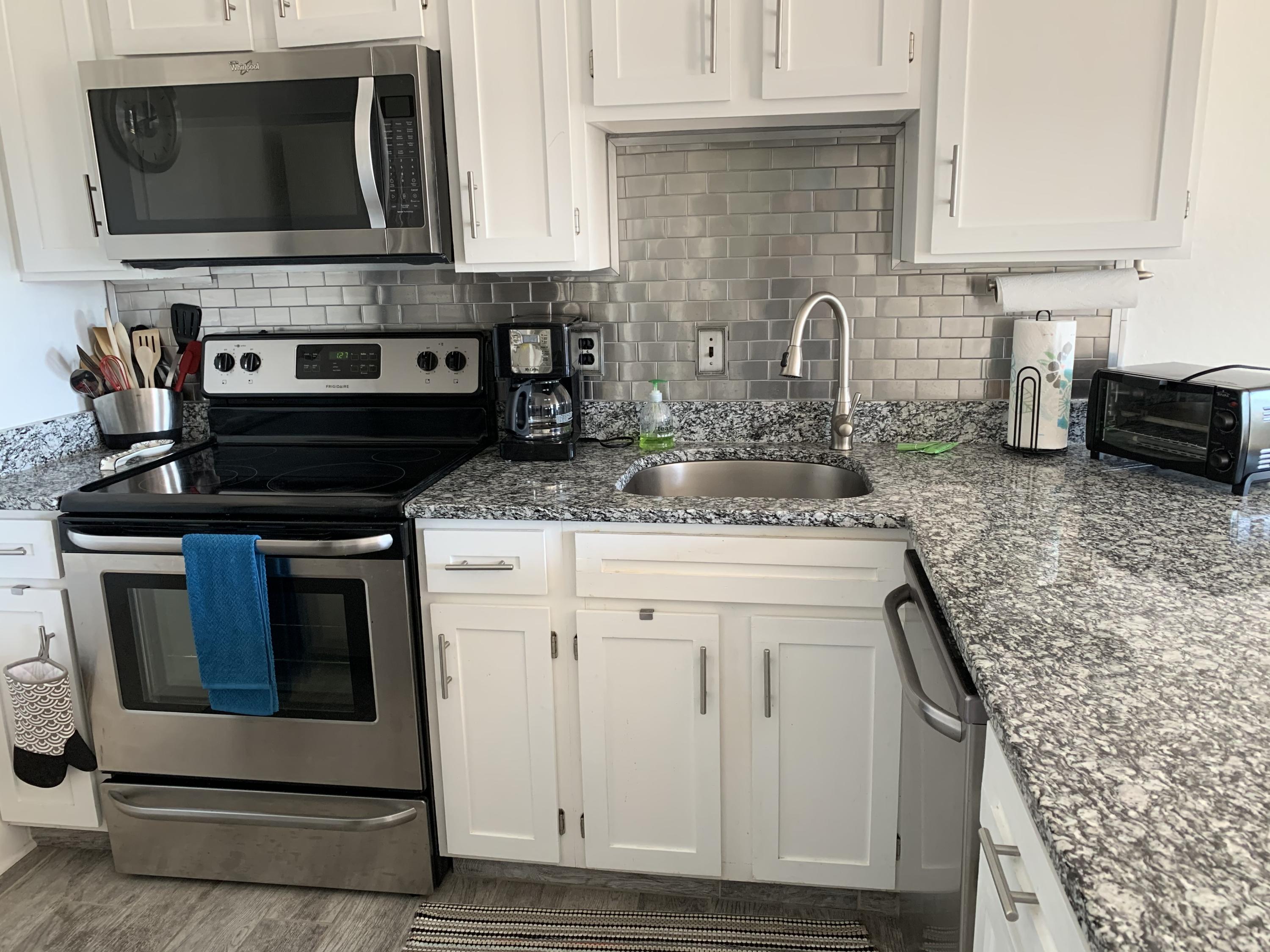 BEACHFRONT 2 PH 1 - Residential