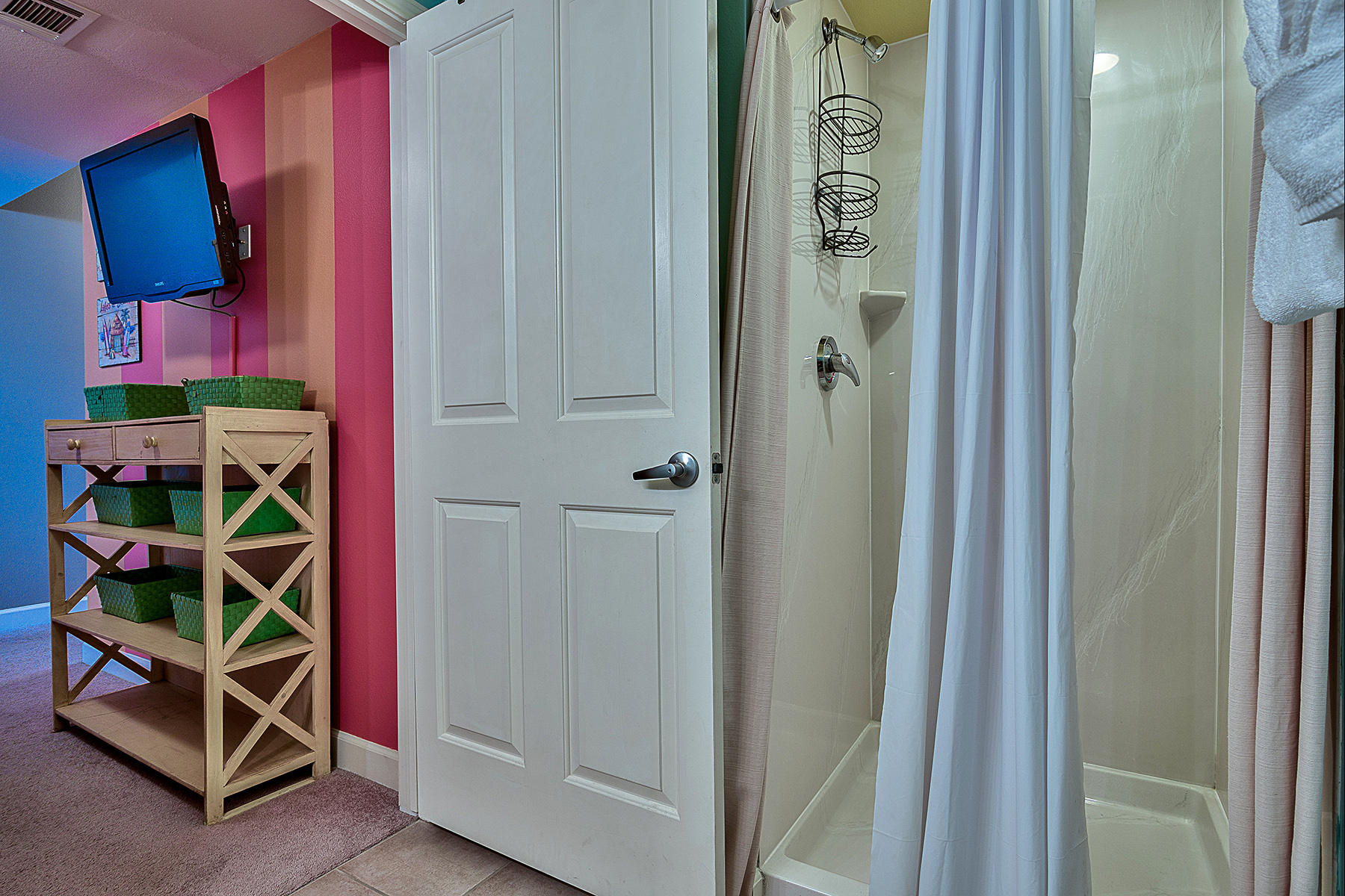 SHORES OF PANAMA - Residential