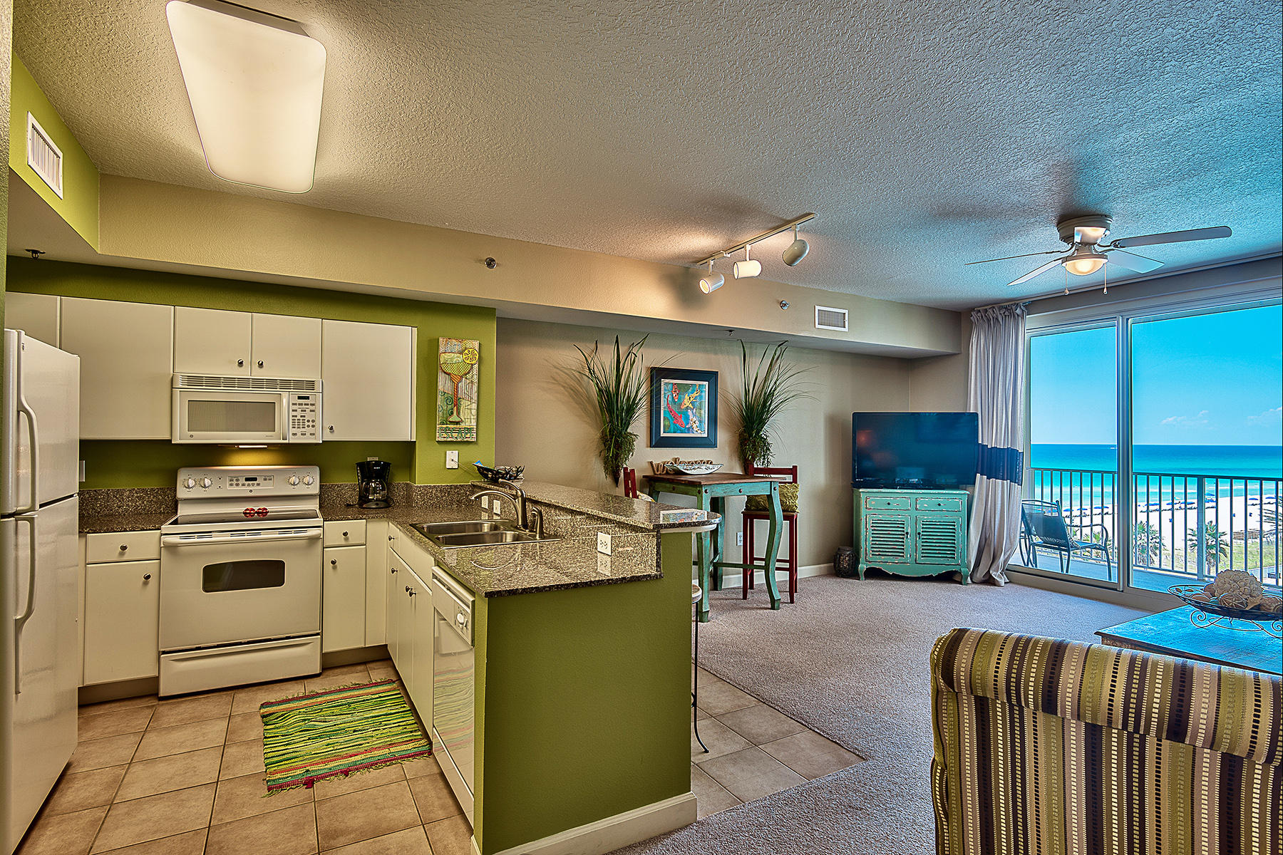 SHORES OF PANAMA - Residential