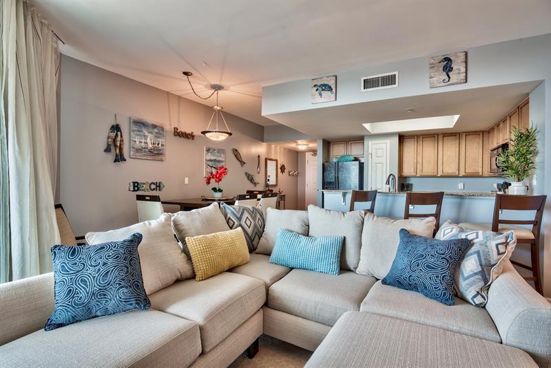 PALMS OF DESTIN (THE) - Residential