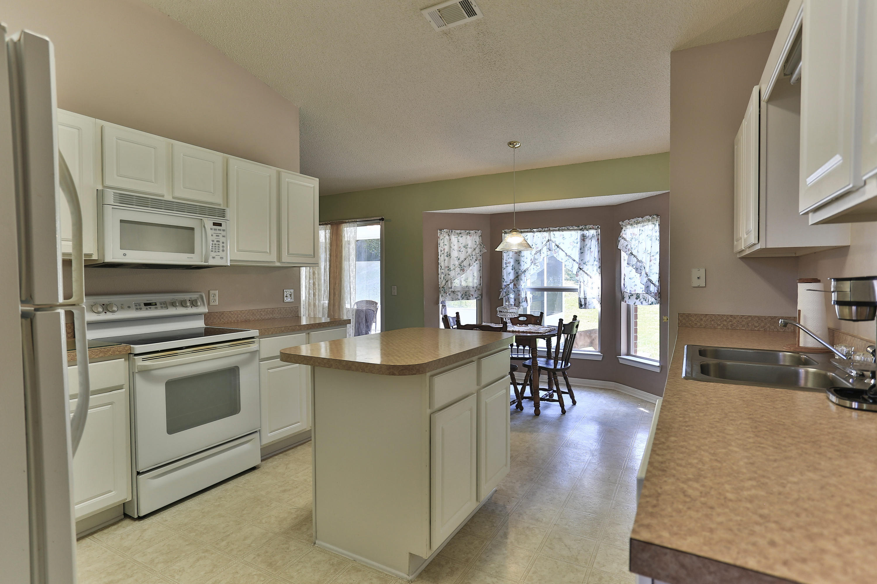 NORTHVIEW ESTATES 5TH ADDN - Residential