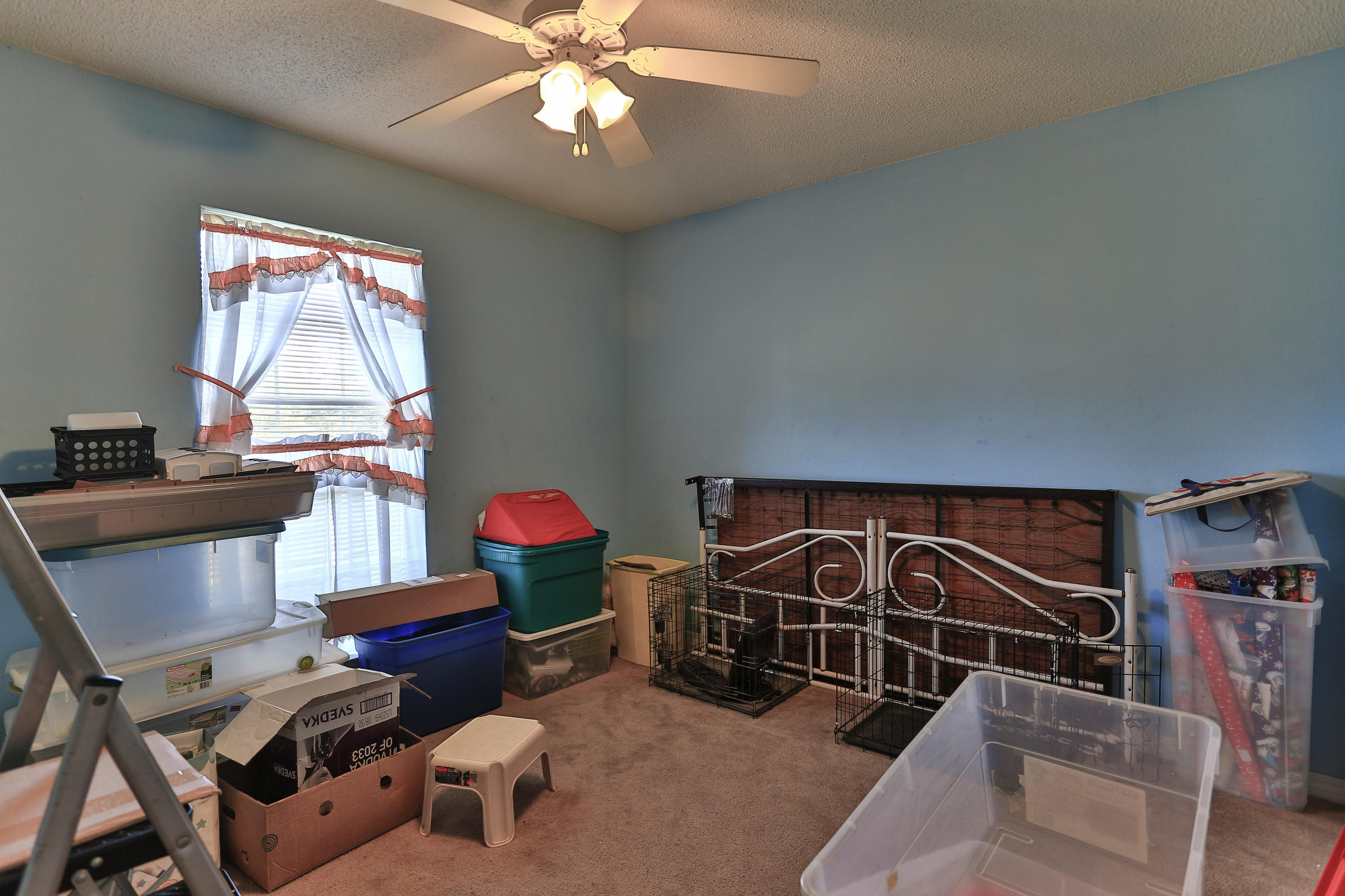 NORTHVIEW ESTATES 5TH ADDN - Residential