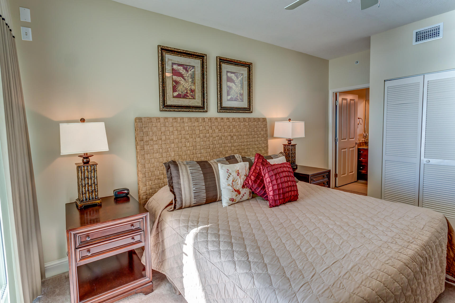 AQUA Beachside Resort - Residential