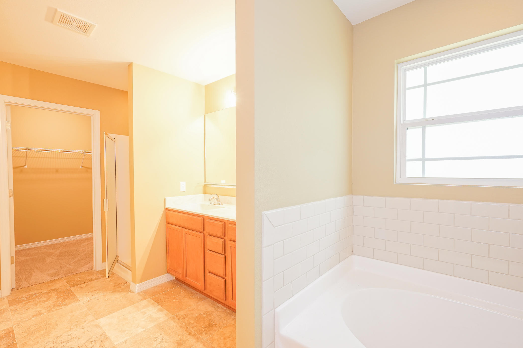 NORTH HILL - Residential