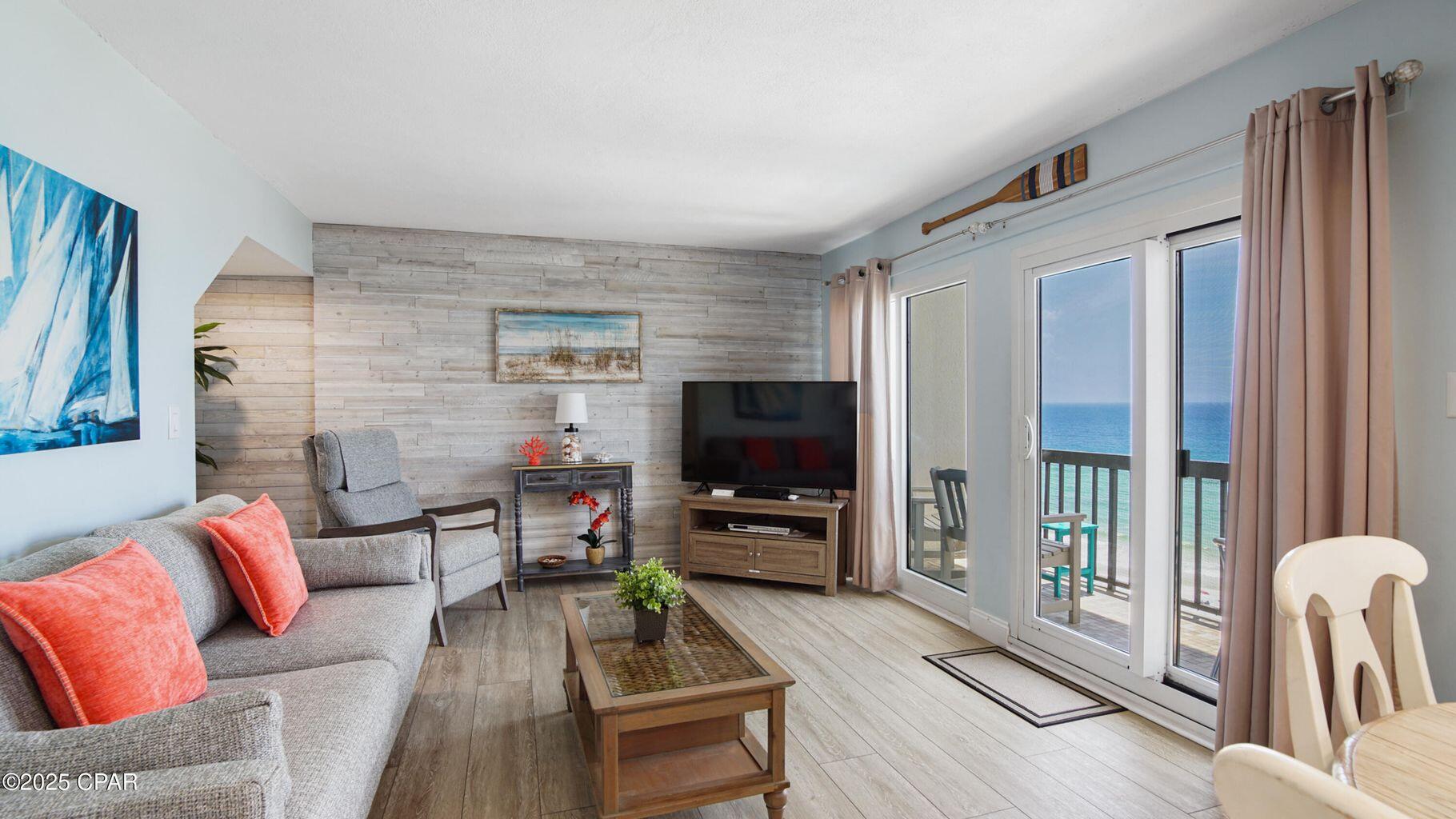 Pinnacle Port - Residential