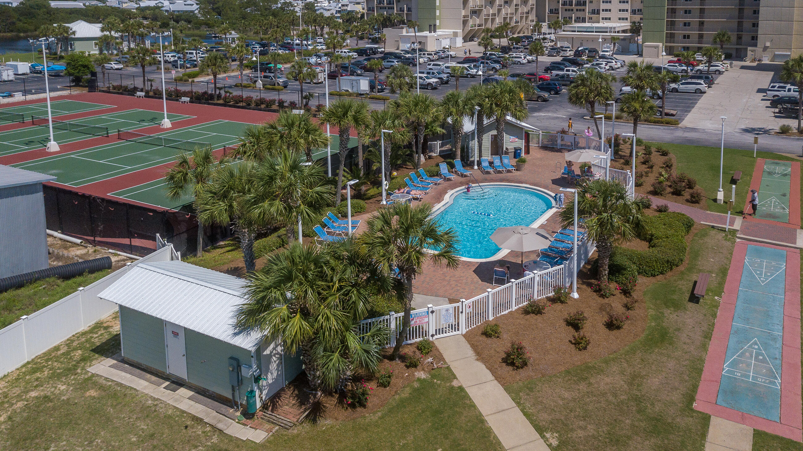 Pinnacle Port - Residential