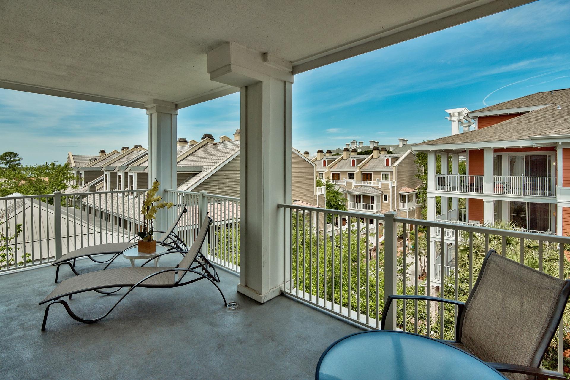 OBSERVATION POINT NORTH - Residential