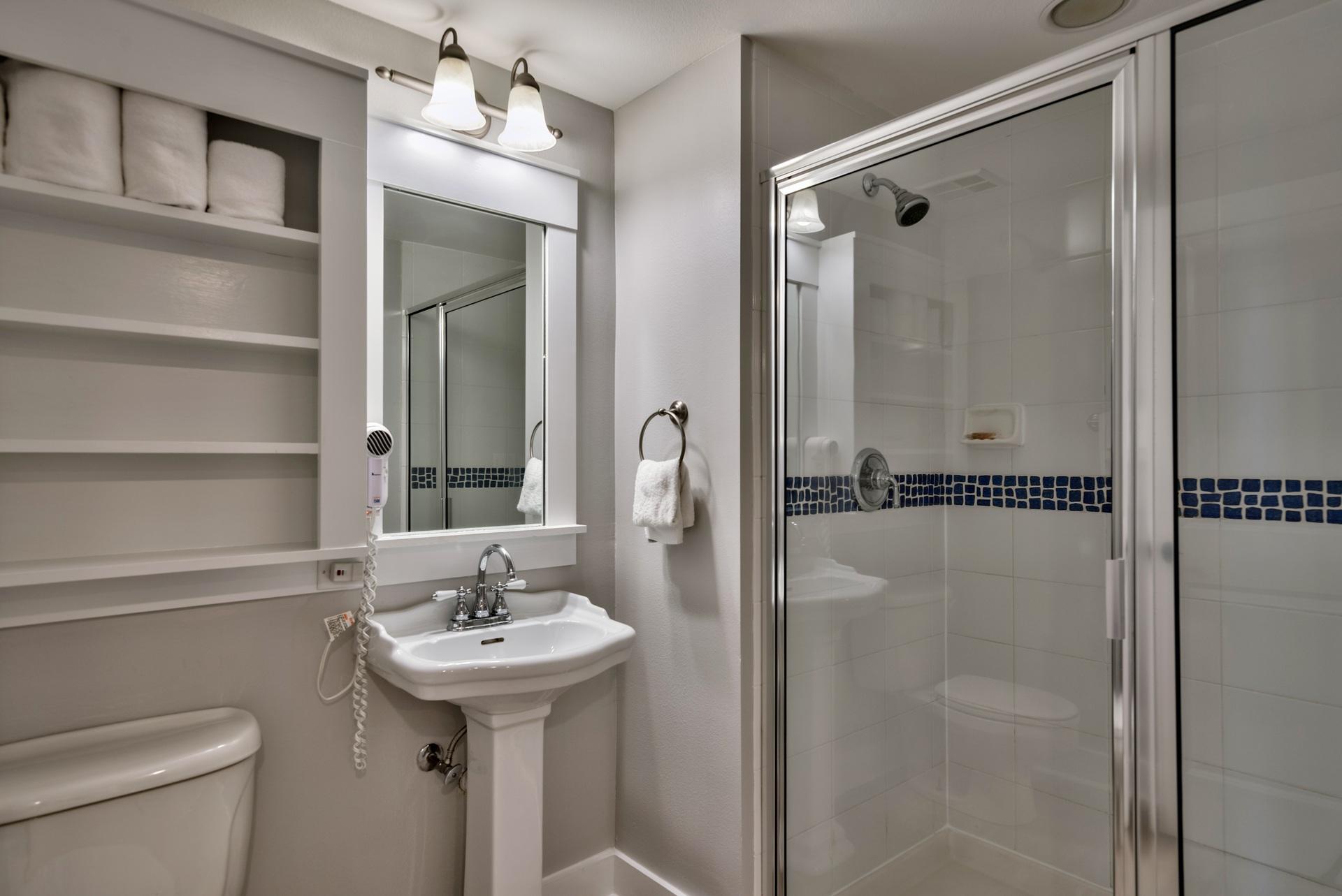 OBSERVATION POINT NORTH - Residential