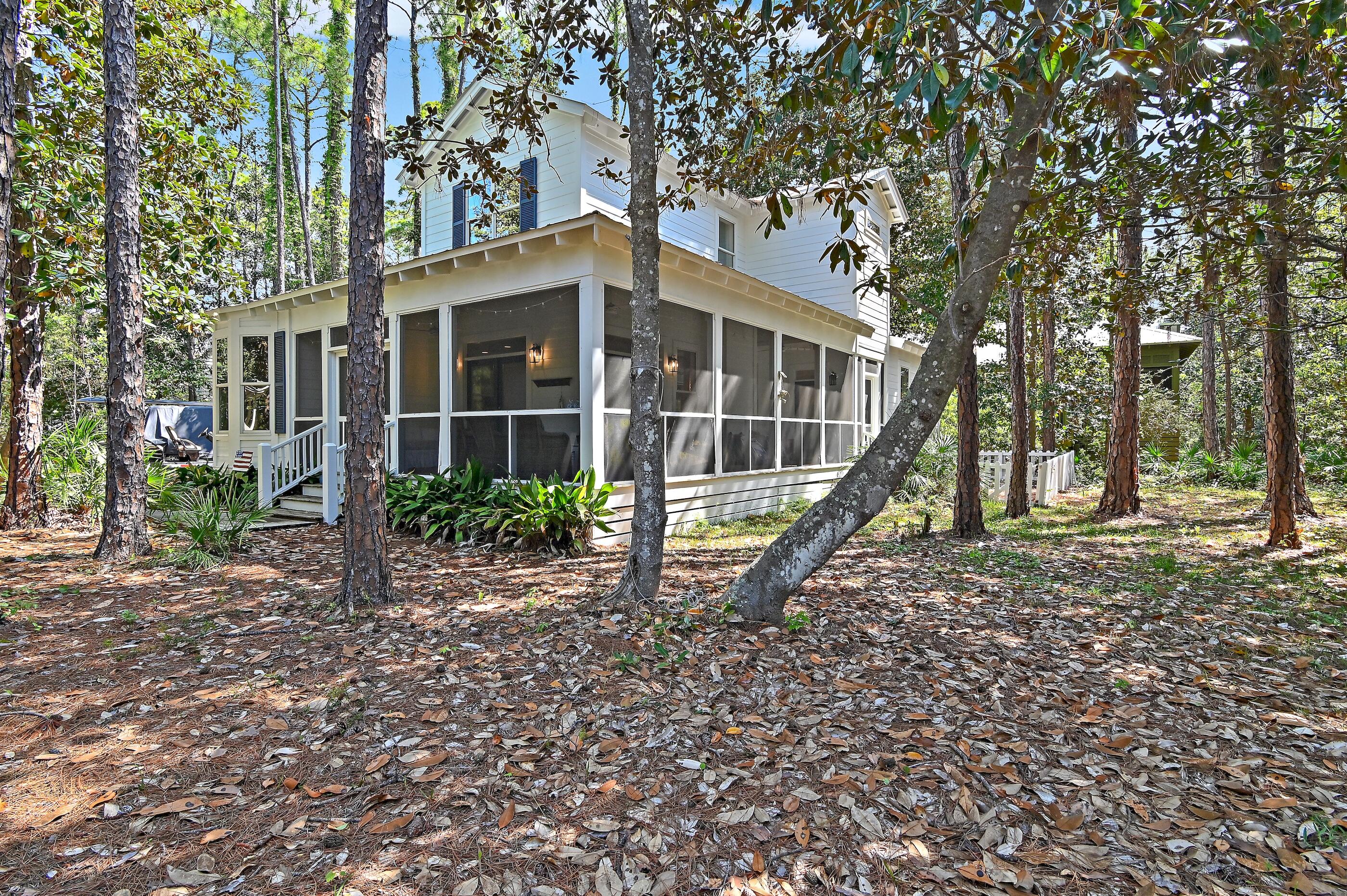 GROVE BY THE SEA - Residential
